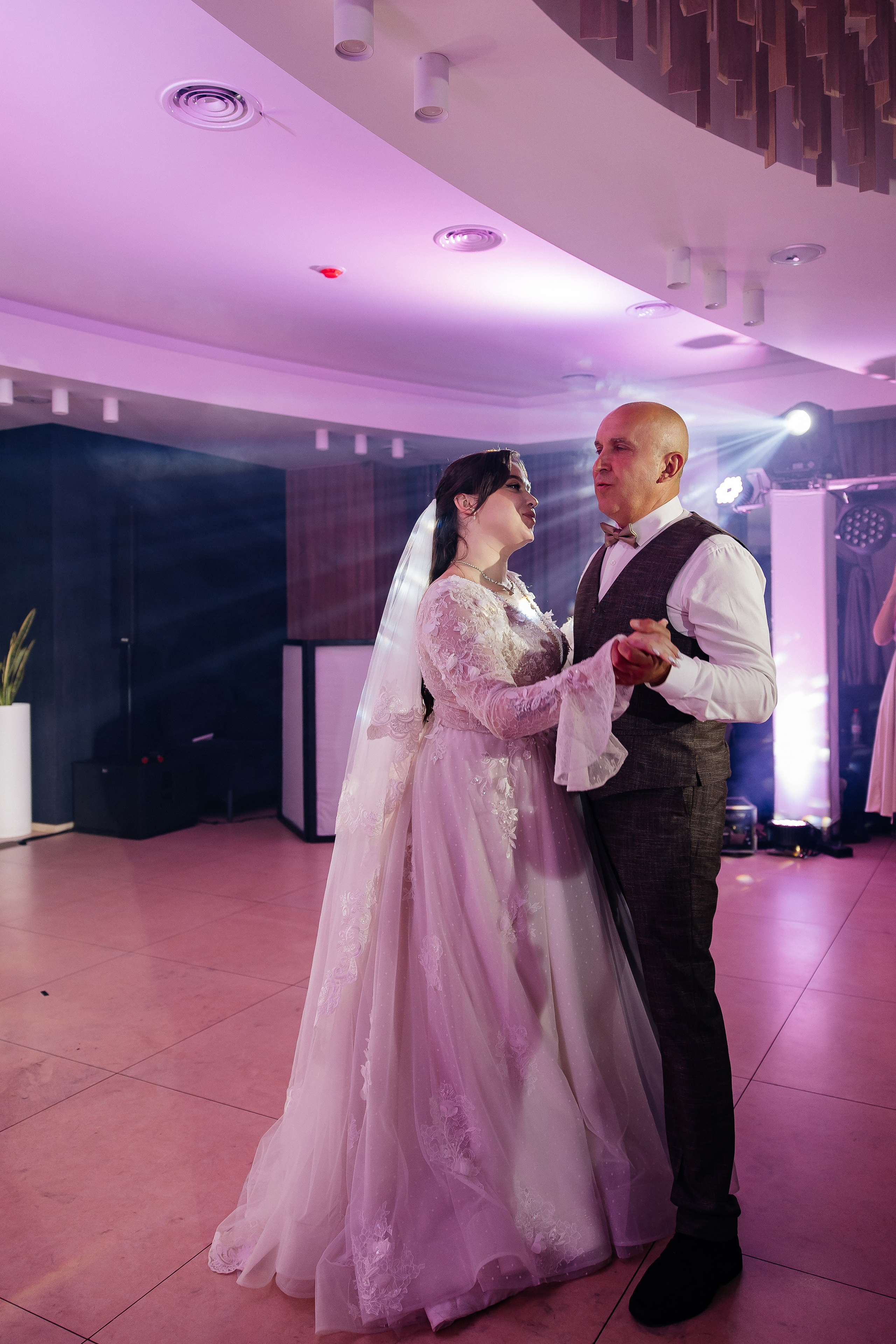 Mykhailo and Iryna. Весільний фотограф Любов Шарко Черкаси