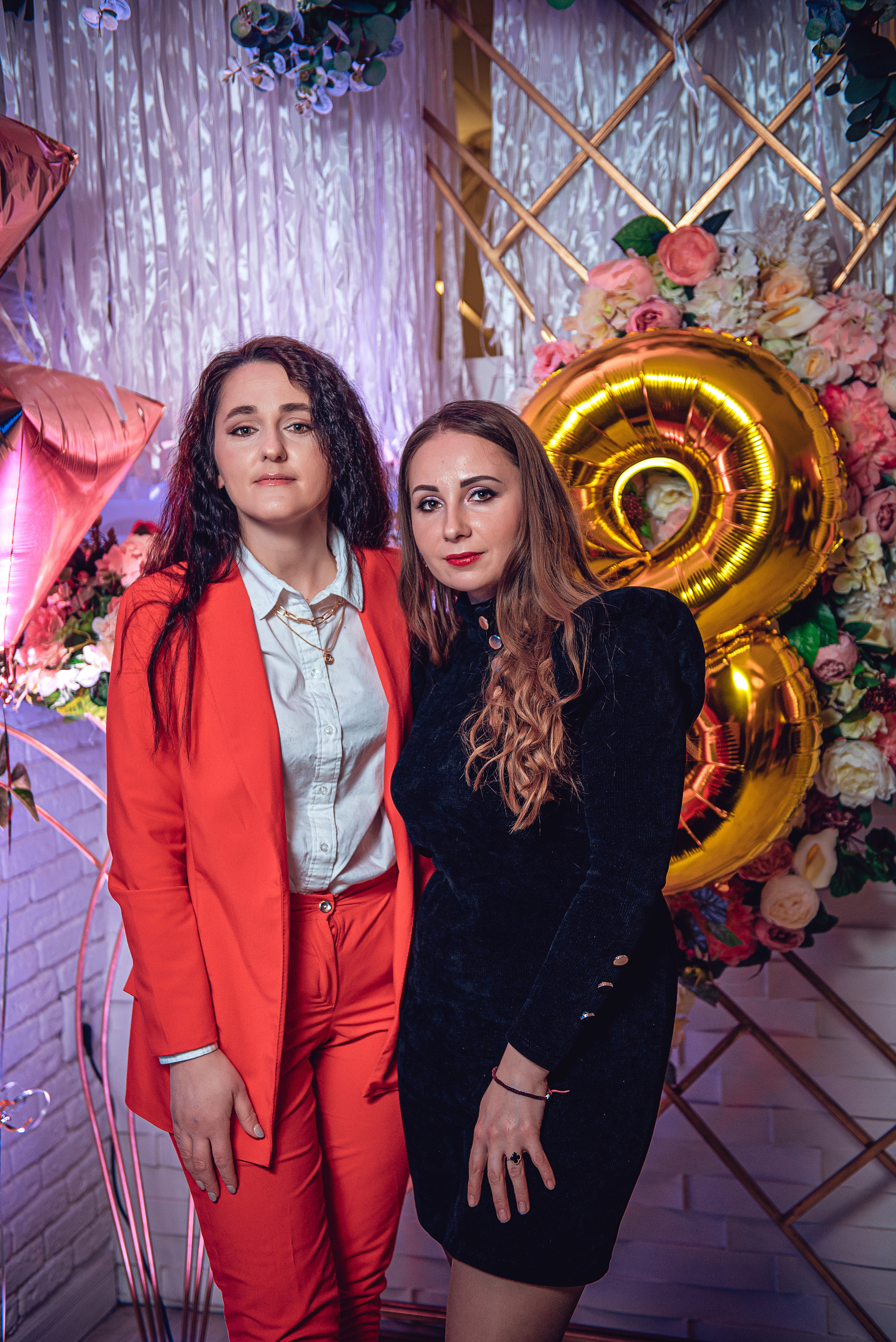 March 8. Women’s Day. Garage. (копия). Свадебный и семейный фотограф Сергей Паровик