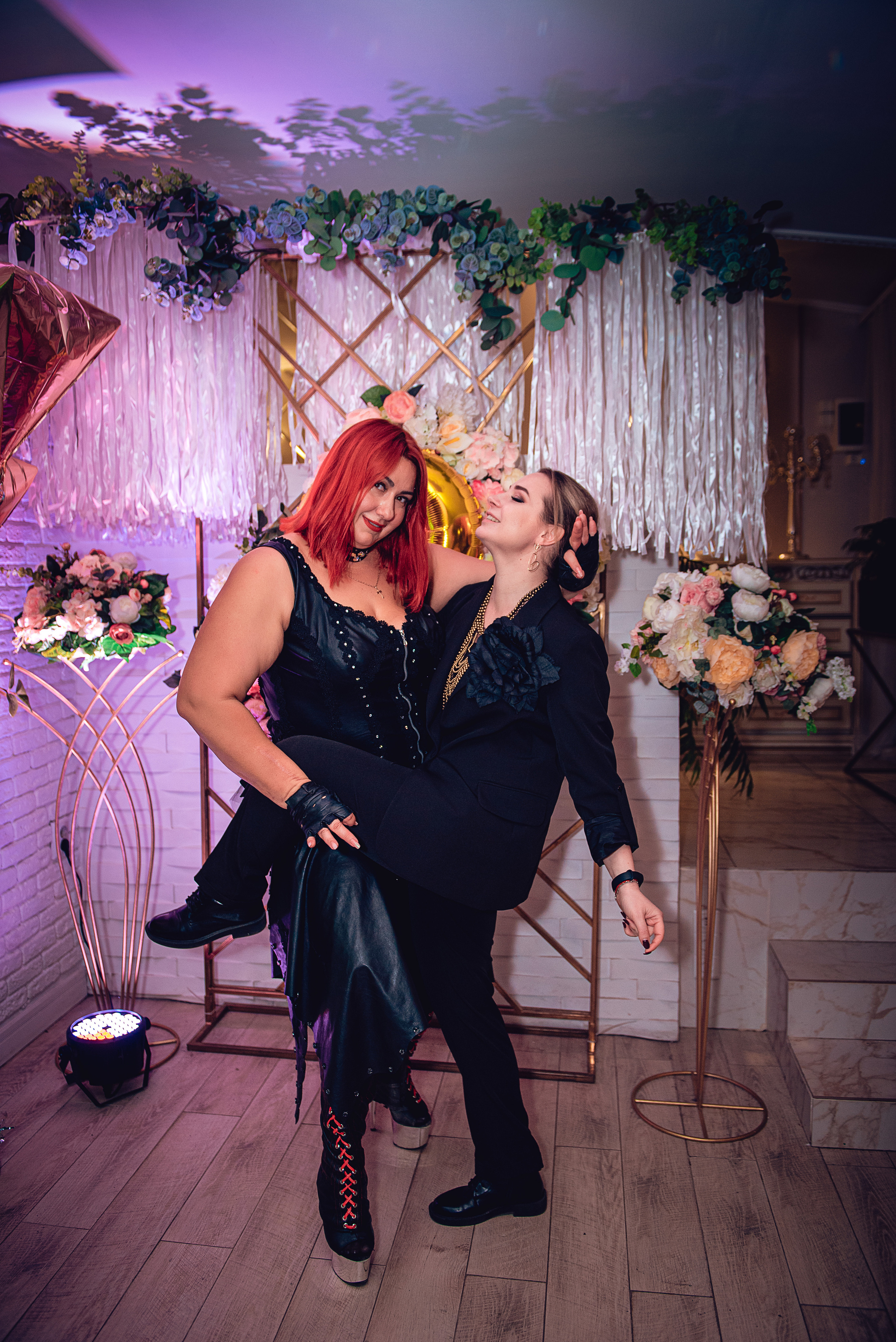 March 8. Women’s Day. Garage. (копия). Свадебный и семейный фотограф Сергей Паровик