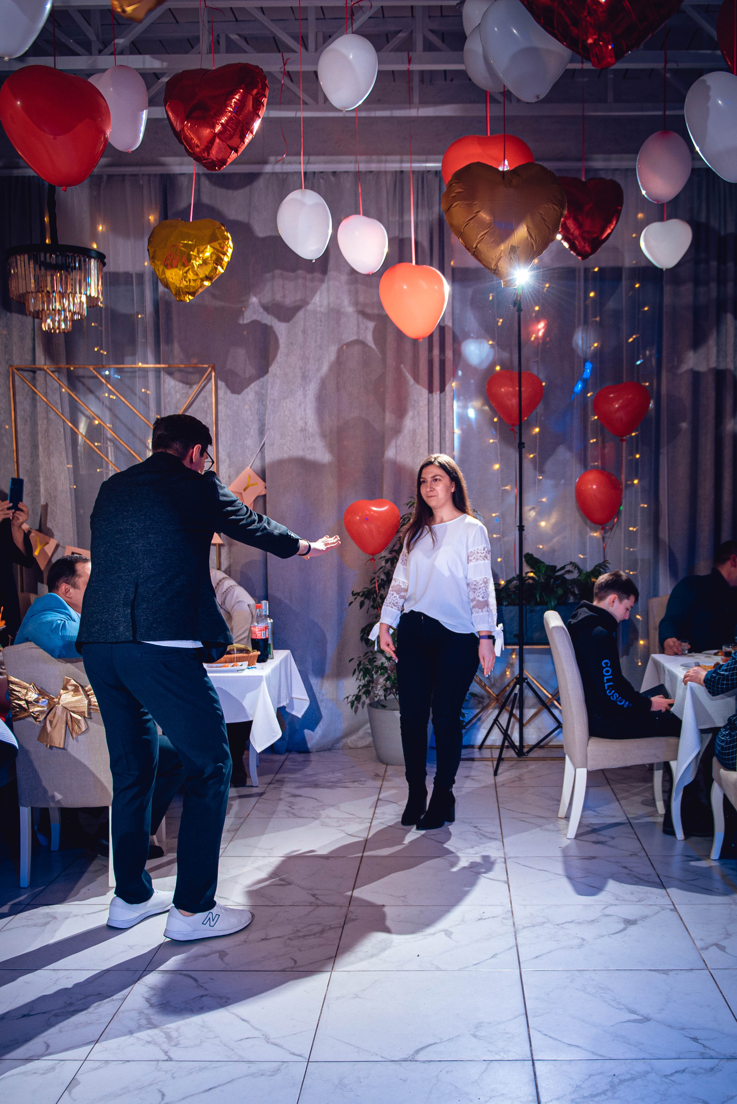 Garage Valentine's Day. Свадебный и семейный фотограф Сергей Паровик