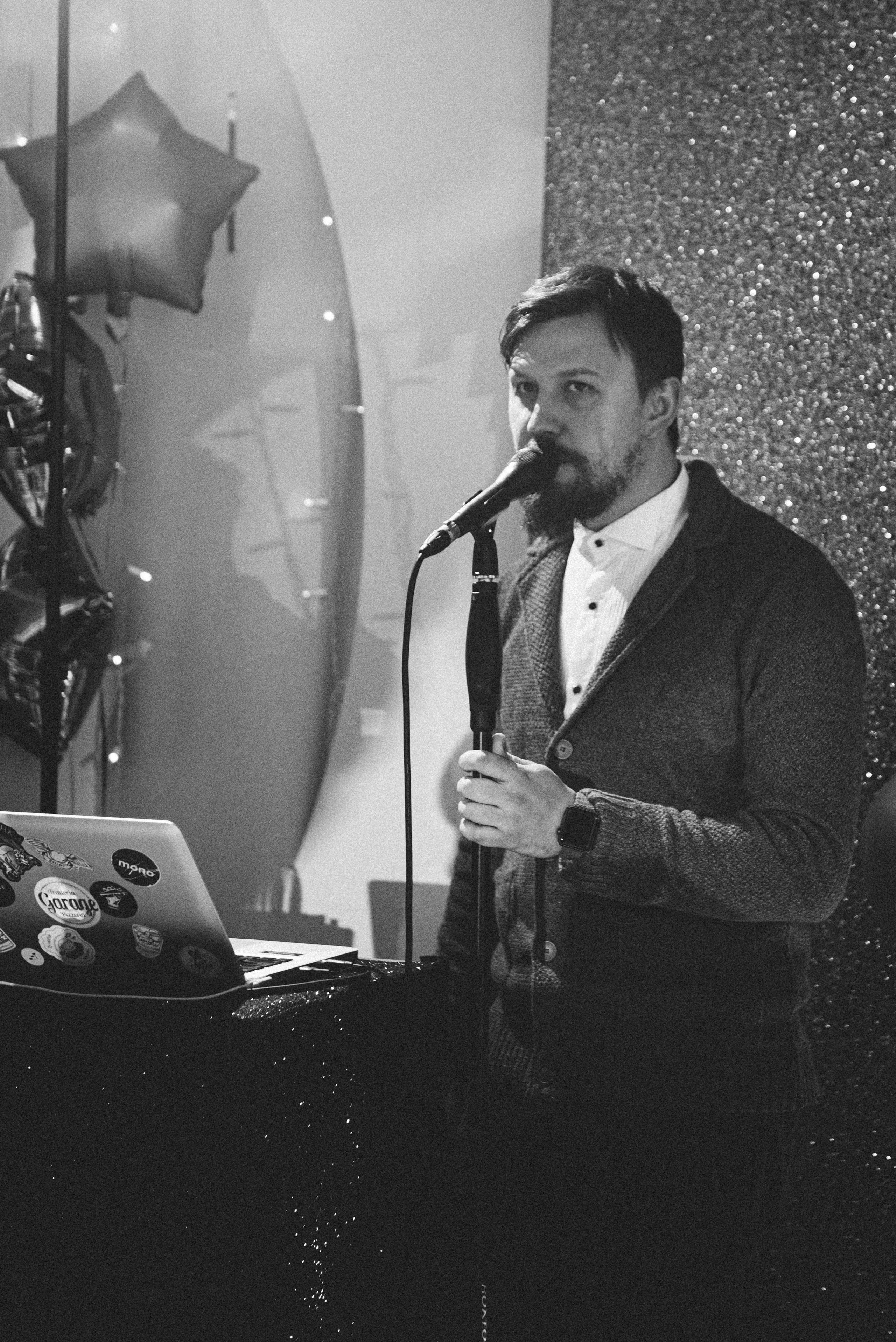 Garage Valentine's Day. Свадебный и семейный фотограф Сергей Паровик