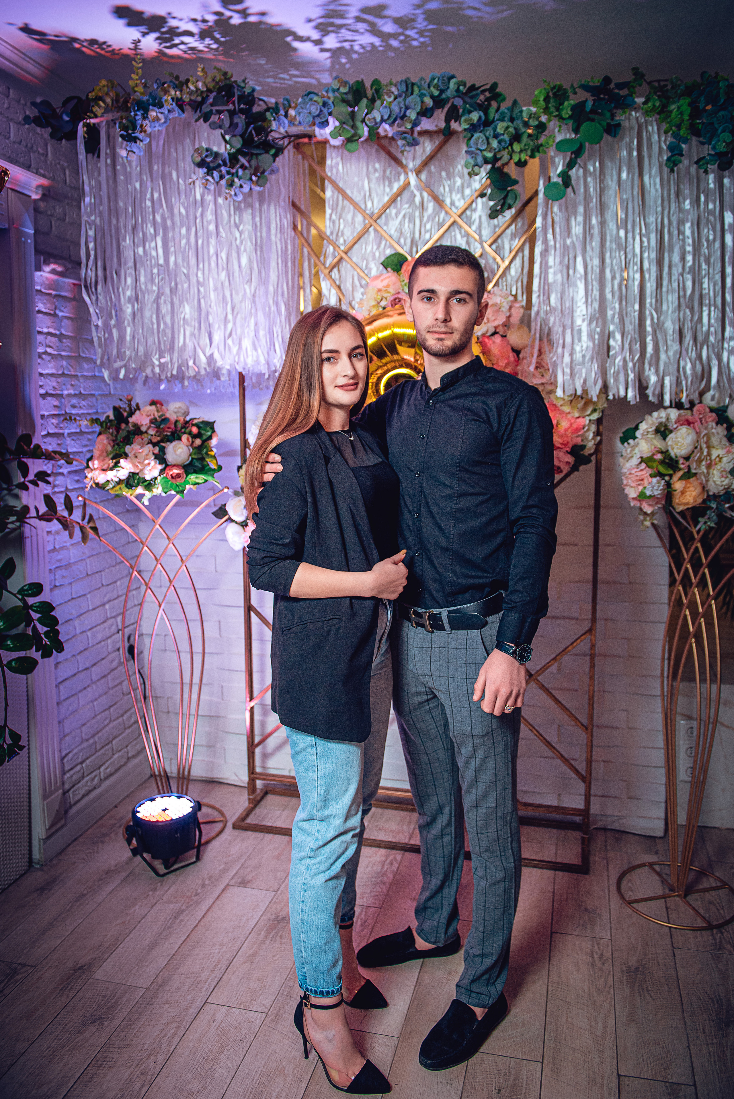 March 8. Women’s Day. Garage. (копия). Свадебный и семейный фотограф Сергей Паровик