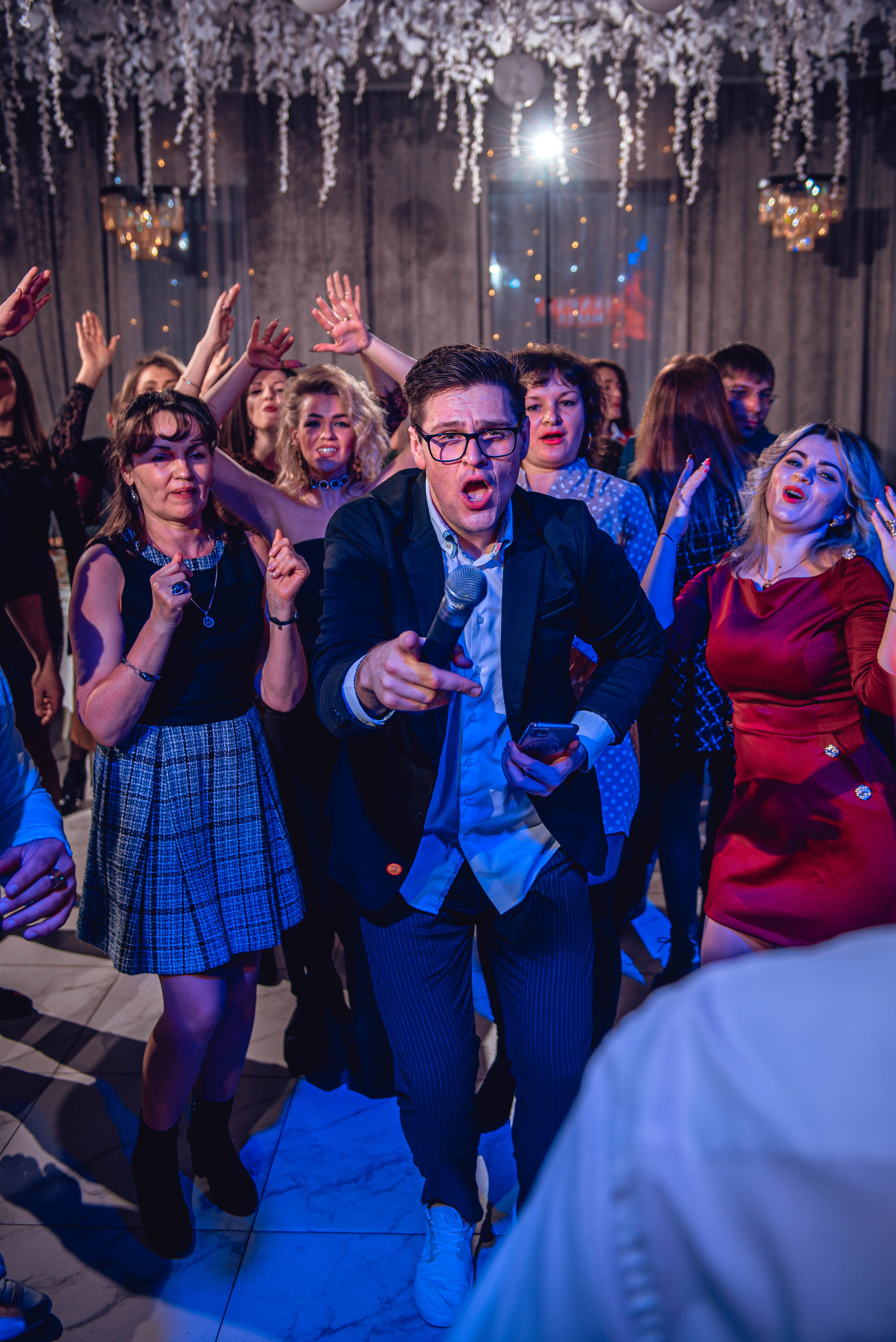 March 8. Women’s Day. Garage. (копия). Свадебный и семейный фотограф Сергей Паровик