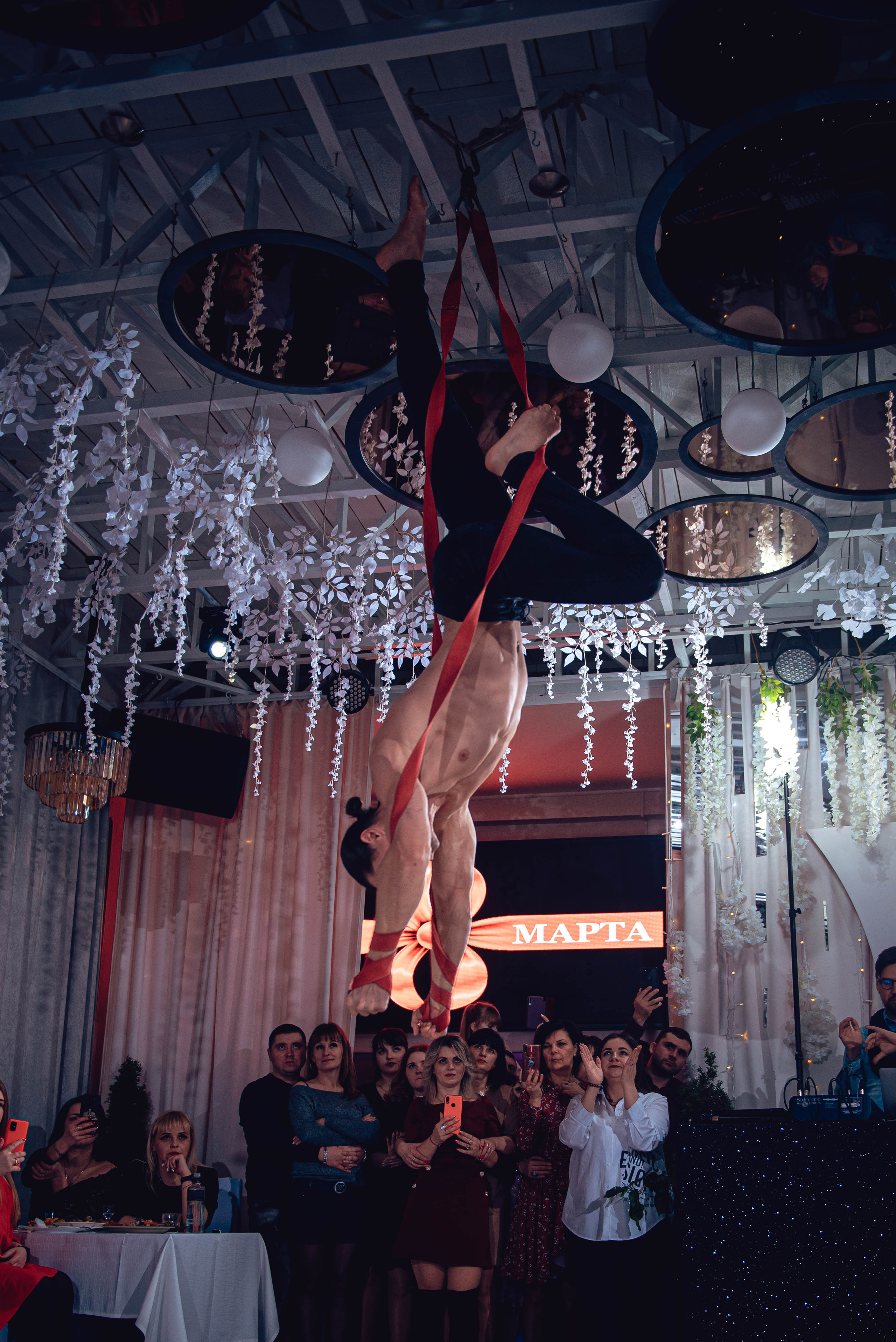 March 8. Women’s Day. Garage. (копия). Свадебный и семейный фотограф Сергей Паровик