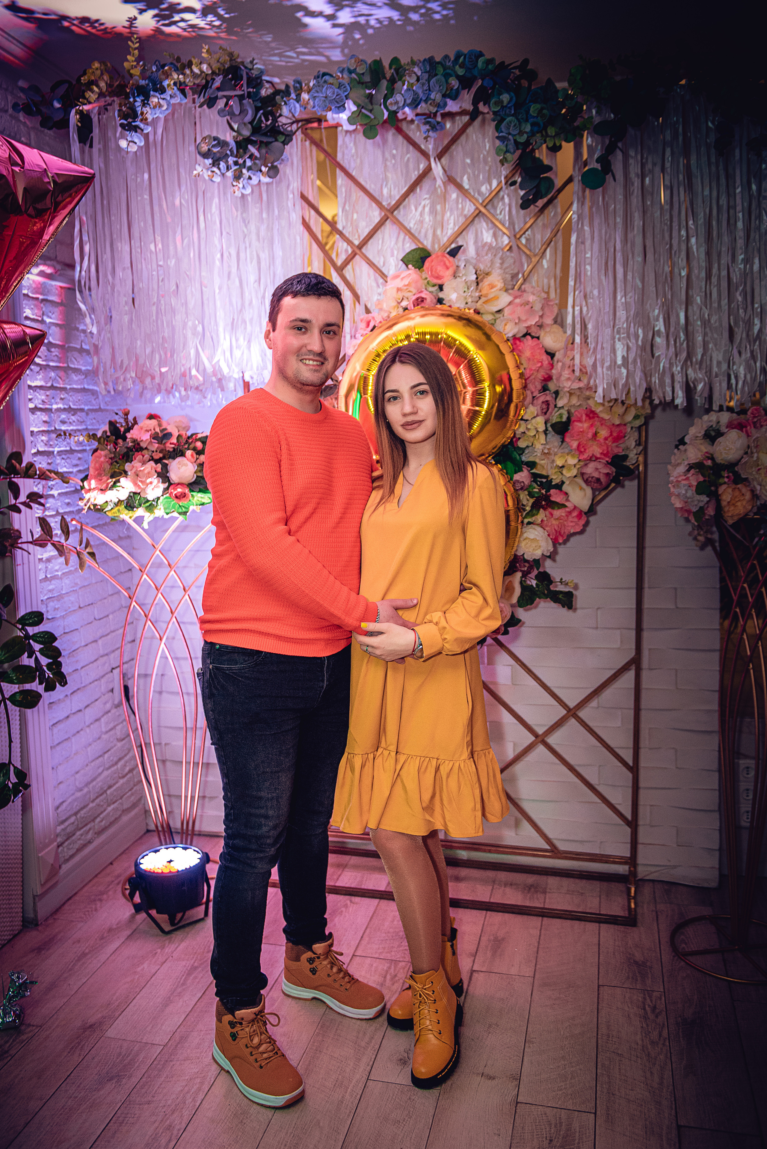 March 8. Women’s Day. Garage. (копия). Свадебный и семейный фотограф Сергей Паровик