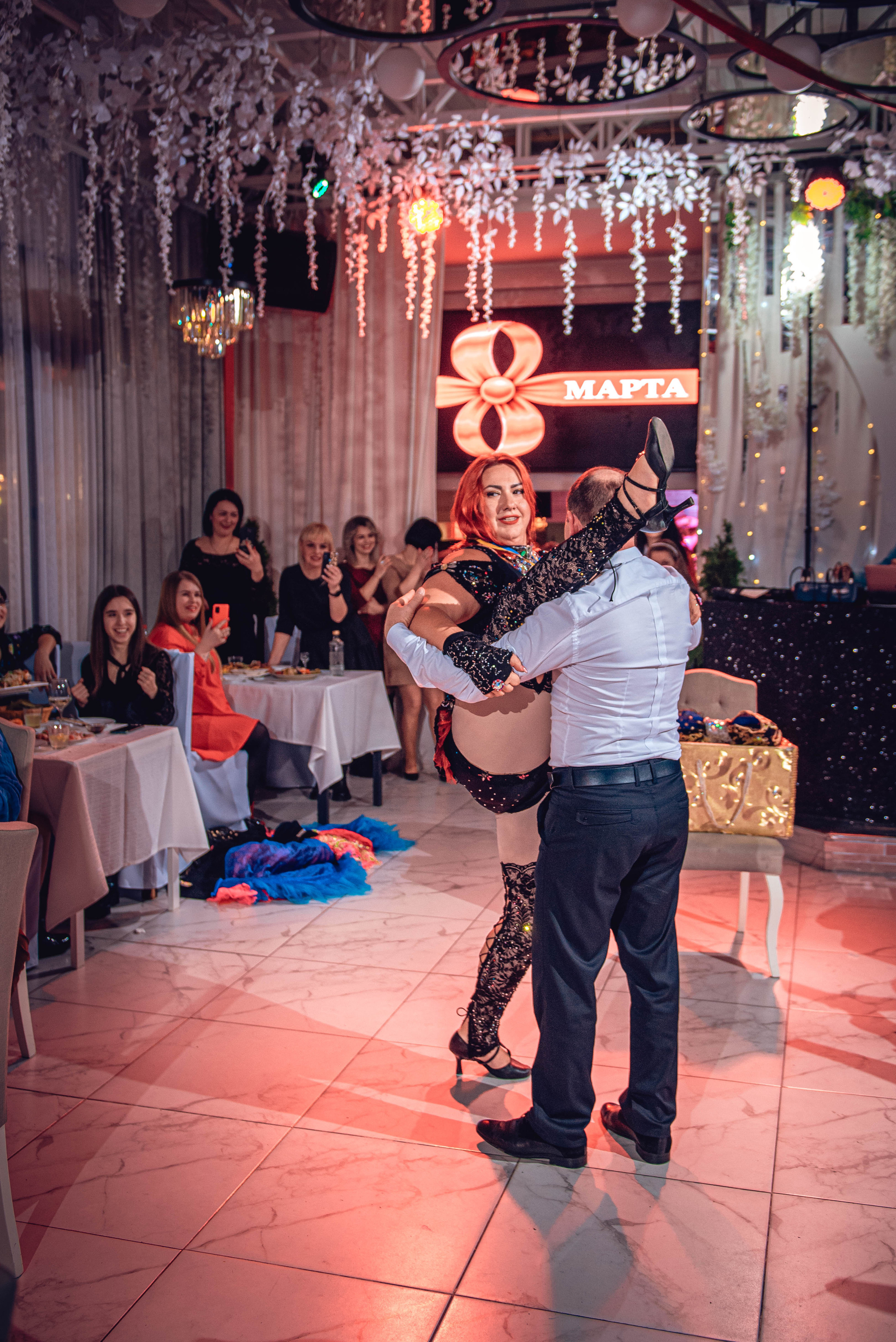 March 8. Women’s Day. Garage. (копия). Свадебный и семейный фотограф Сергей Паровик