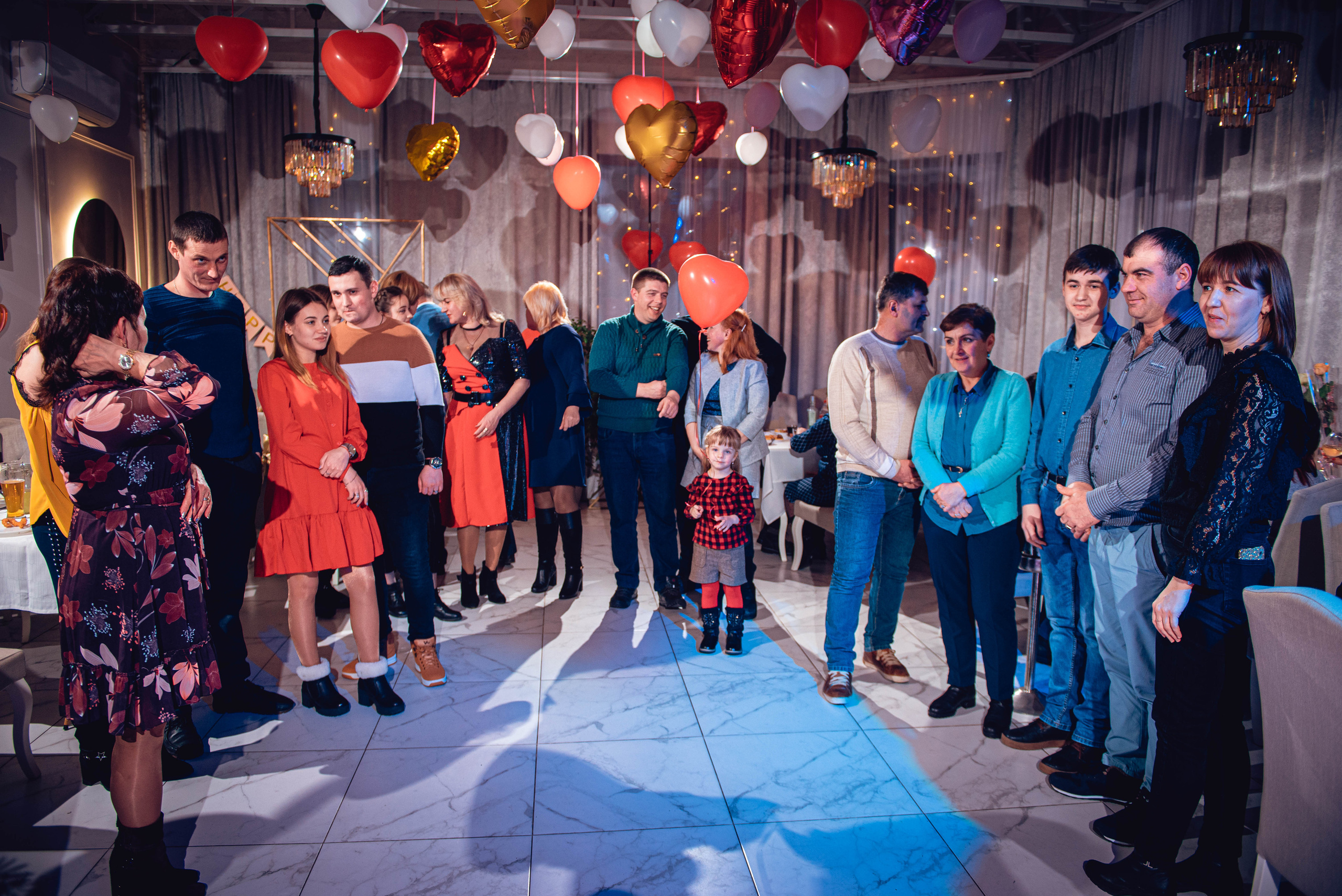 Garage Valentine's Day. Свадебный и семейный фотограф Сергей Паровик