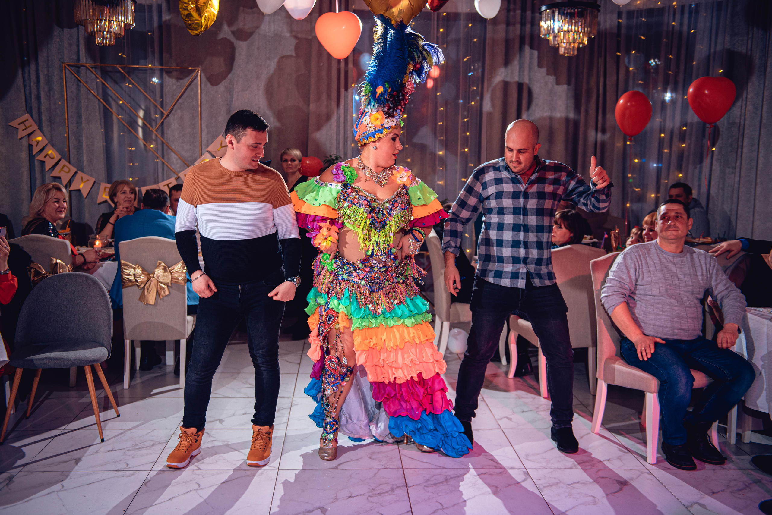 Garage Valentine's Day. Свадебный и семейный фотограф Сергей Паровик