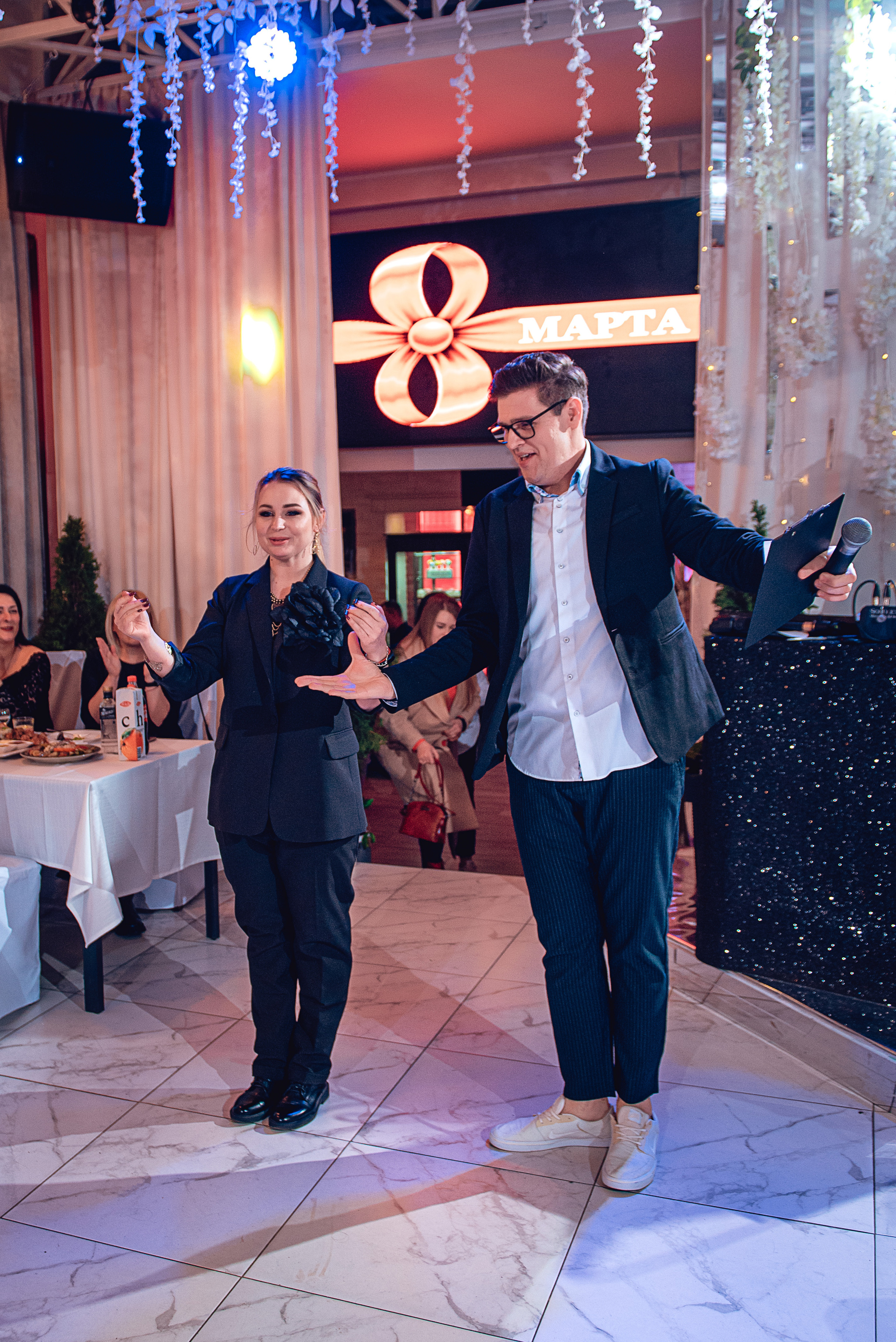 March 8. Women’s Day. Garage. (копия). Свадебный и семейный фотограф Сергей Паровик