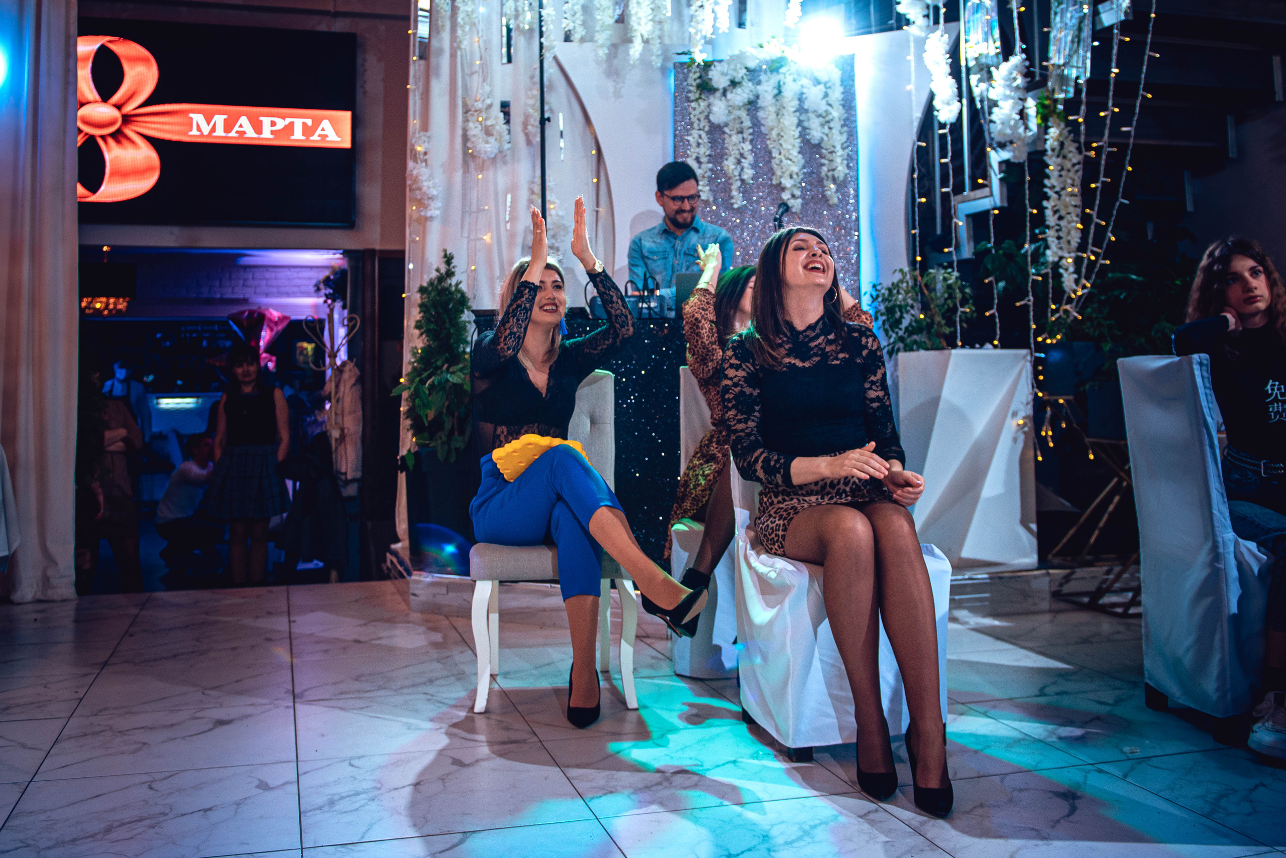 March 8. Women’s Day. Garage. (копия). Свадебный и семейный фотограф Сергей Паровик