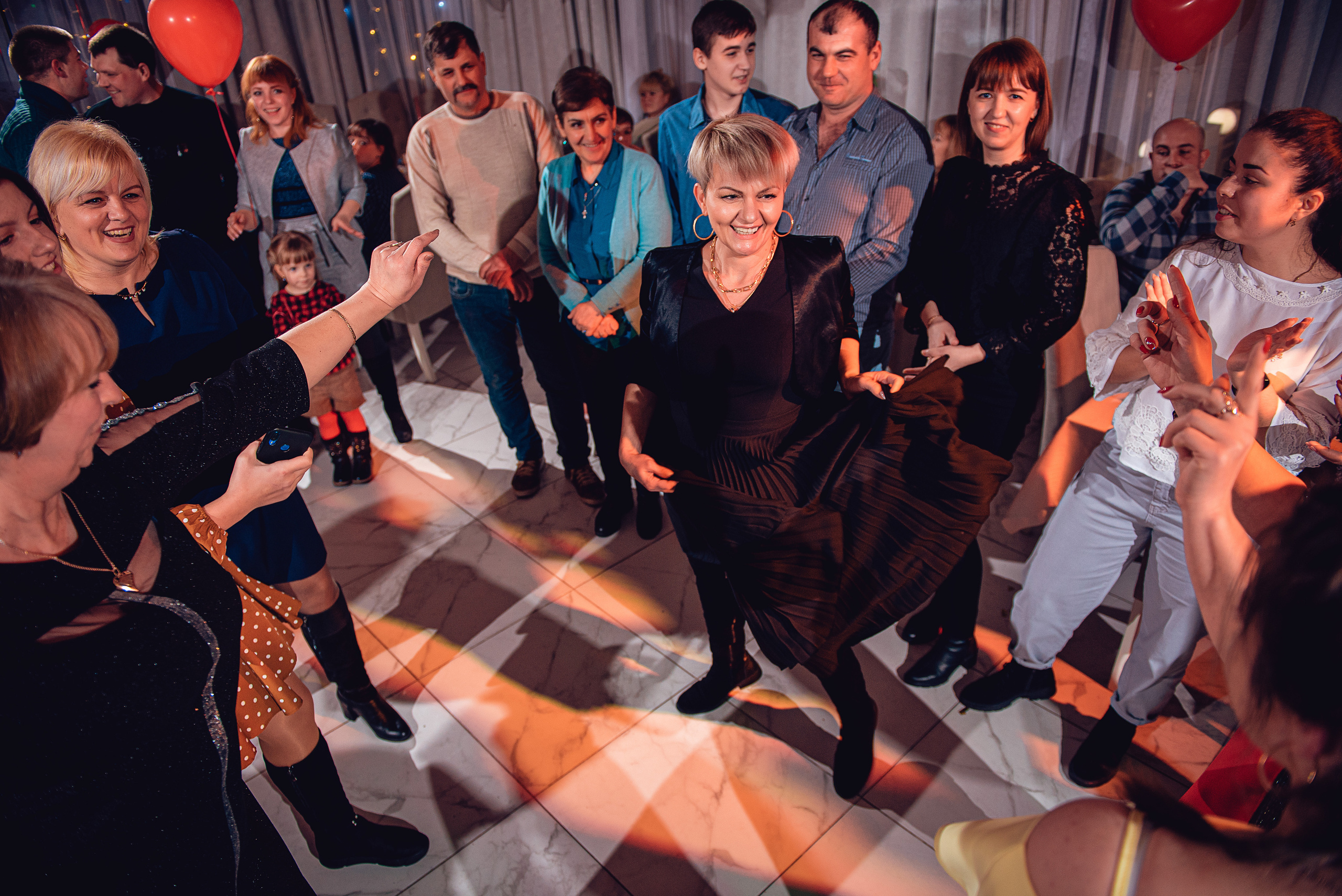 Garage Valentine's Day. Свадебный и семейный фотограф Сергей Паровик