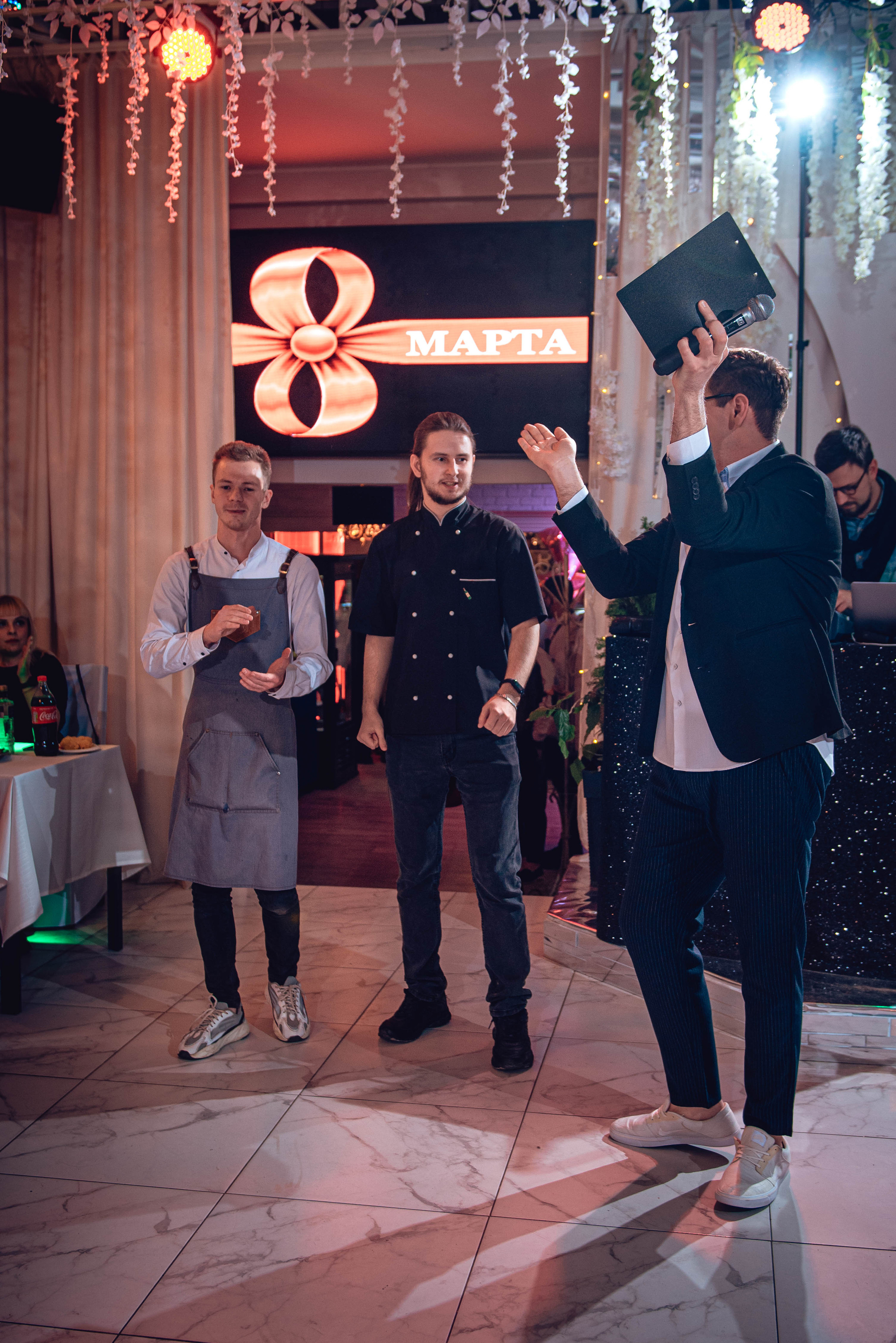 March 8. Women’s Day. Garage. (копия). Свадебный и семейный фотограф Сергей Паровик