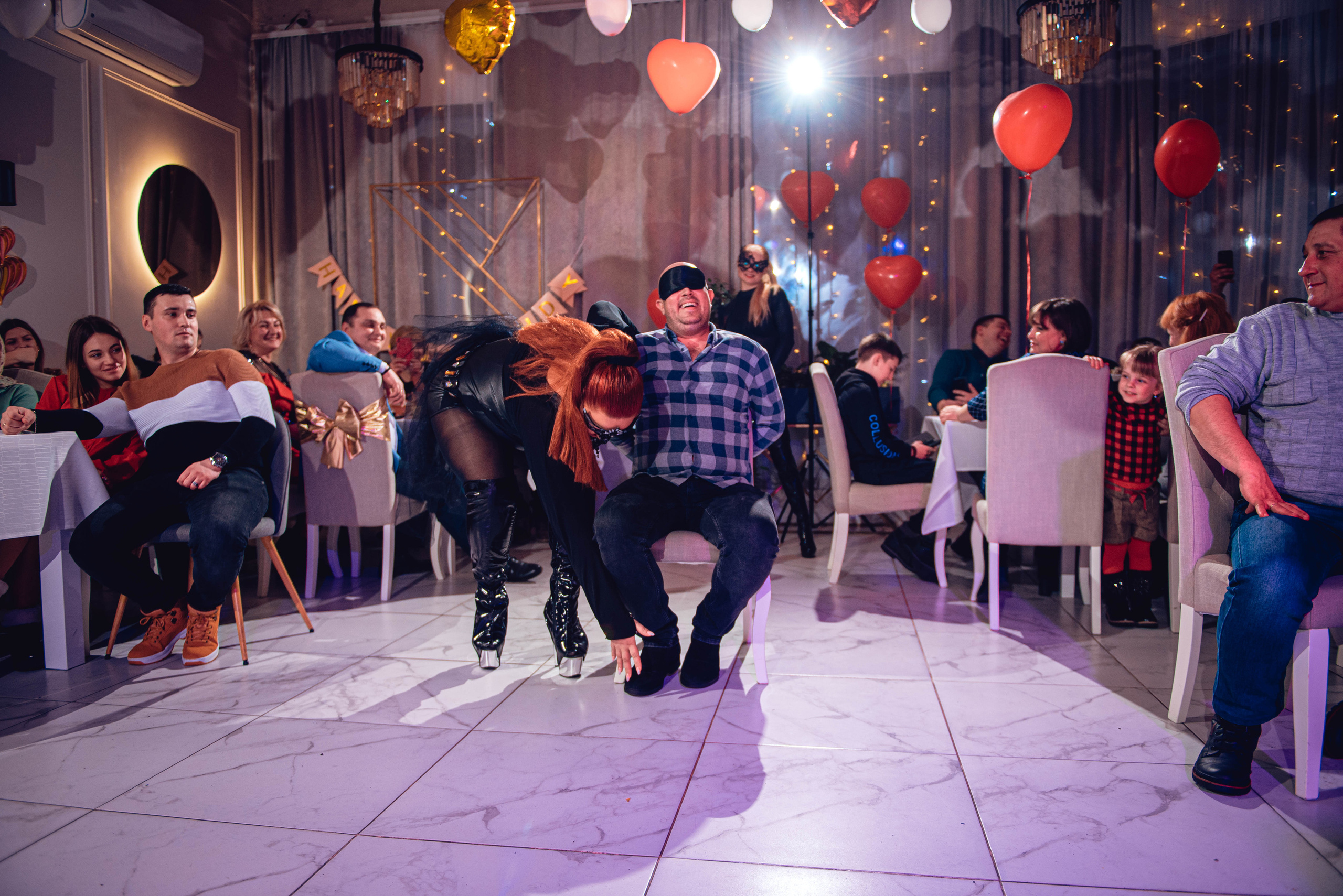 Garage Valentine's Day. Свадебный и семейный фотограф Сергей Паровик