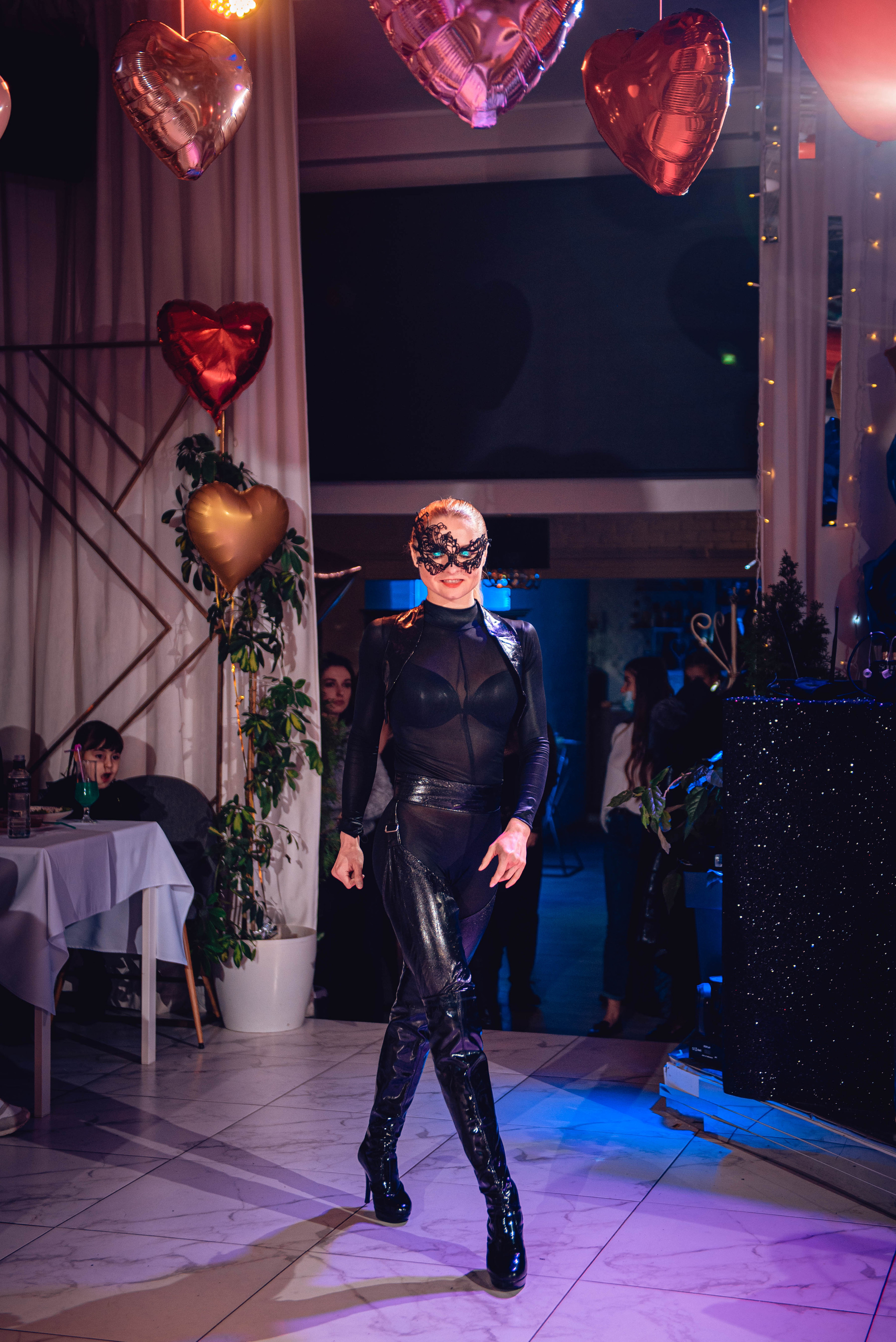 Garage Valentine's Day. Свадебный и семейный фотограф Сергей Паровик