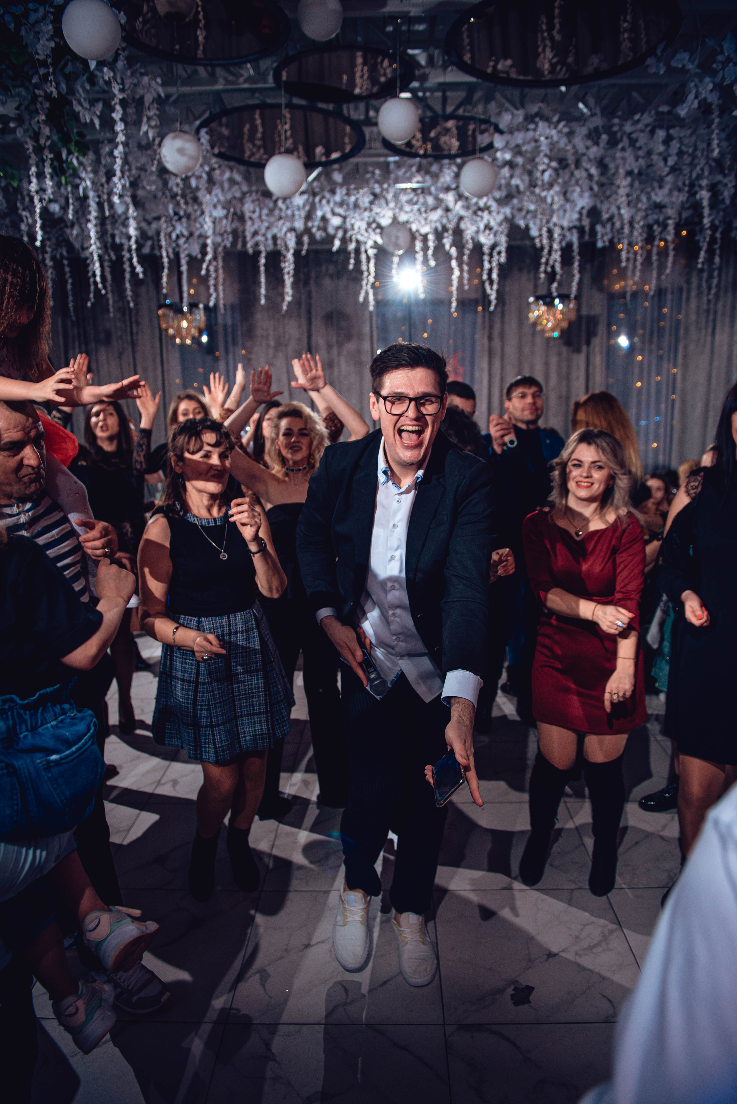 March 8. Women’s Day. Garage. (копия). Свадебный и семейный фотограф Сергей Паровик