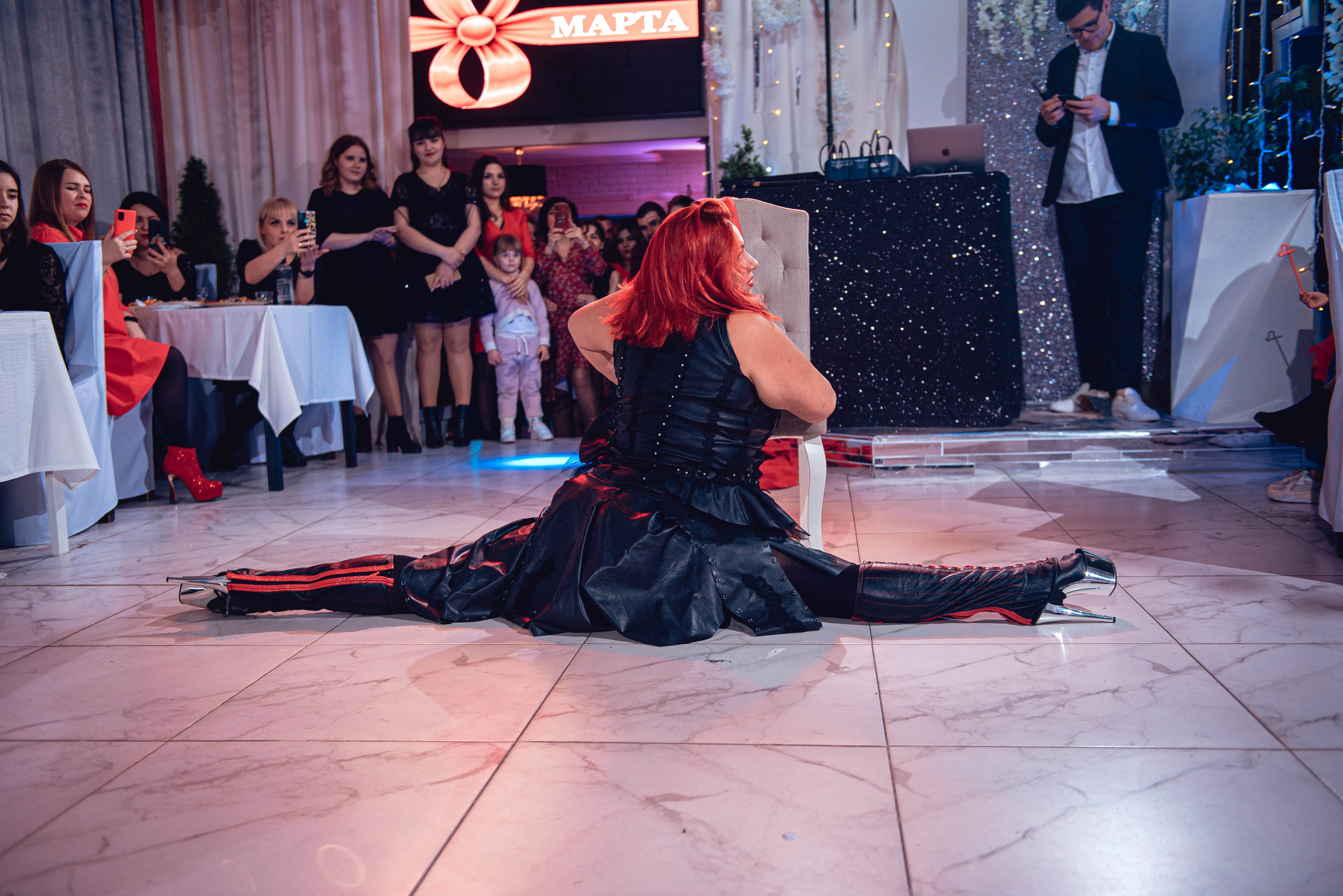 March 8. Women’s Day. Garage. (копия). Свадебный и семейный фотограф Сергей Паровик