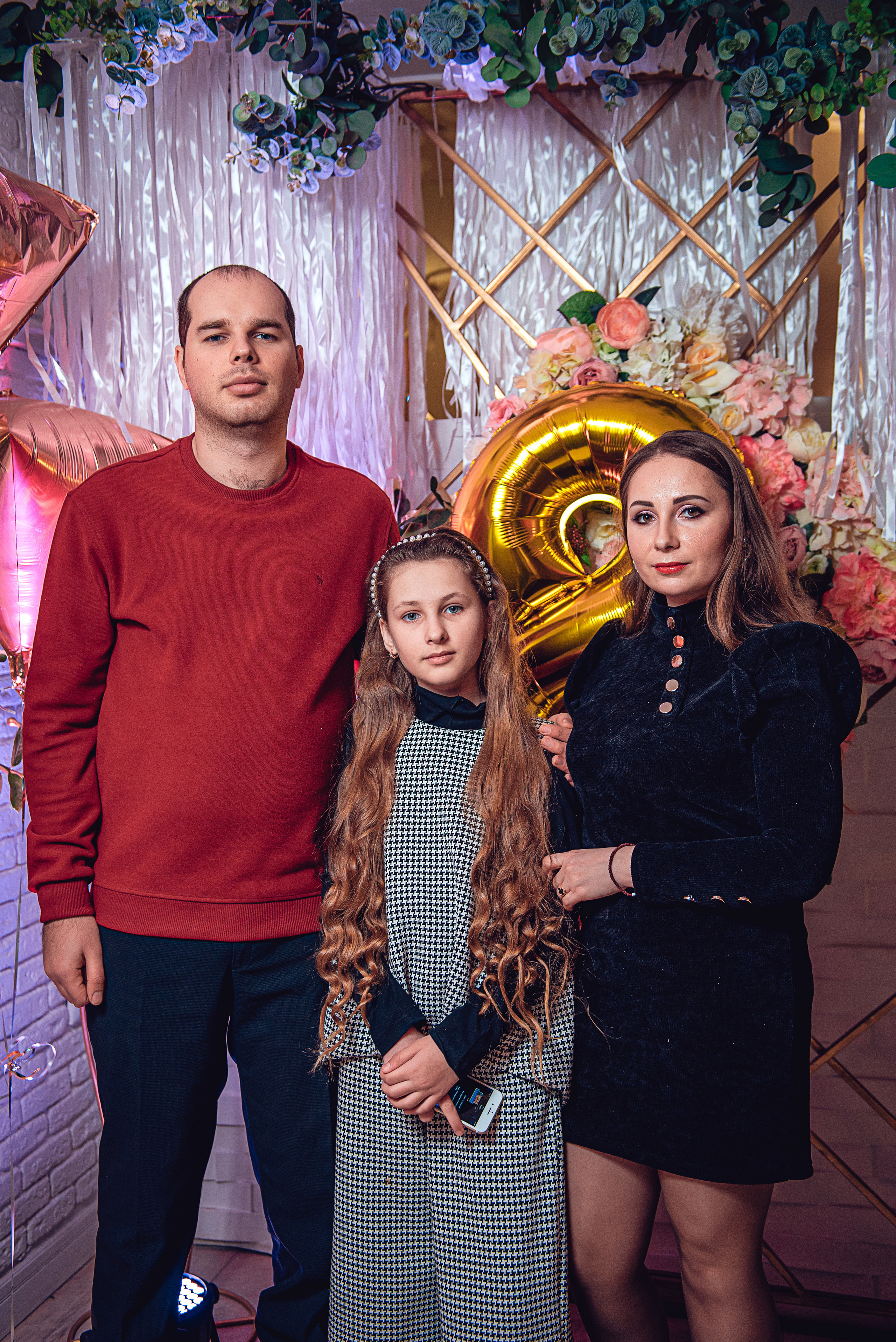 March 8. Women’s Day. Garage. (копия). Свадебный и семейный фотограф Сергей Паровик