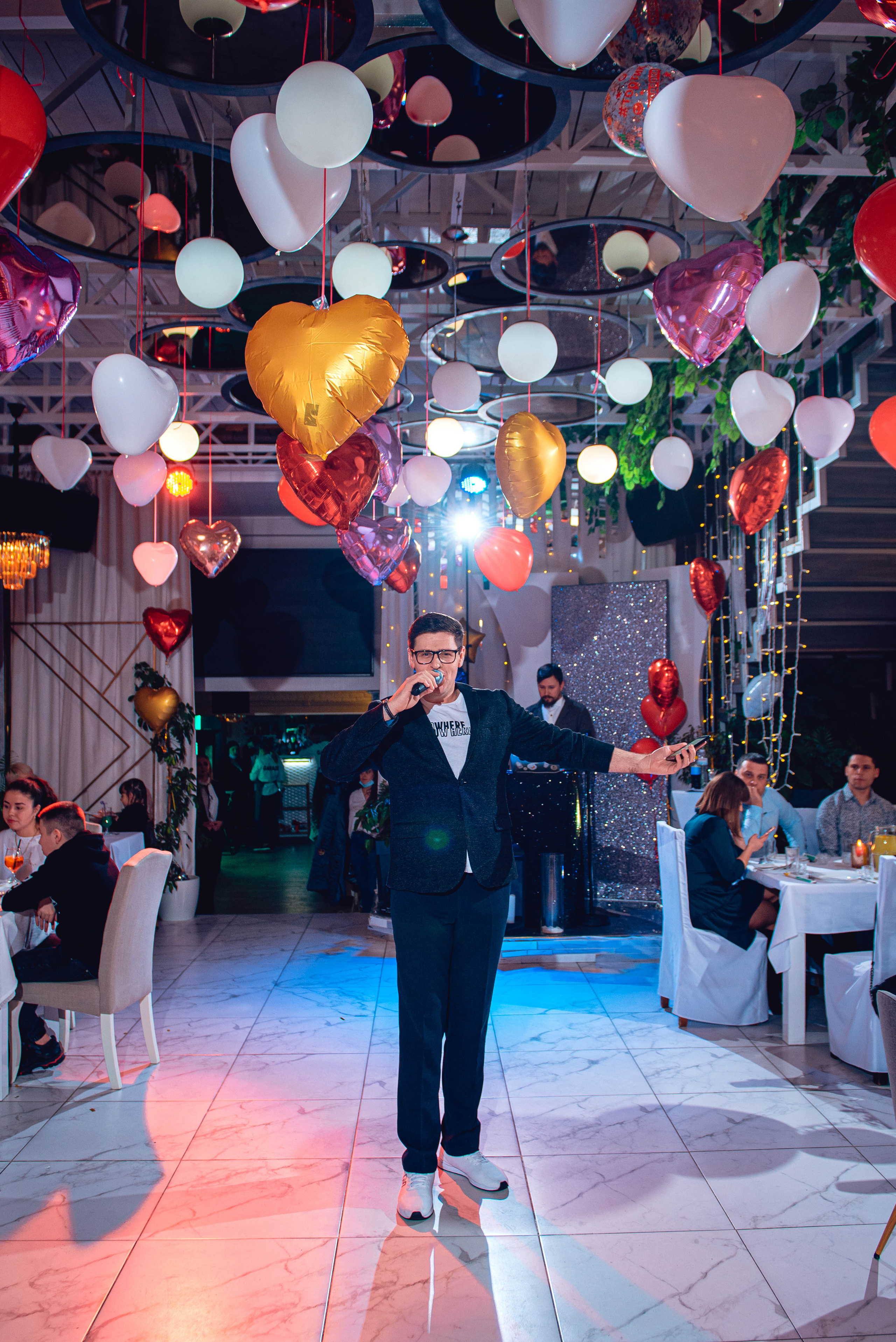 Garage Valentine's Day. Свадебный и семейный фотограф Сергей Паровик