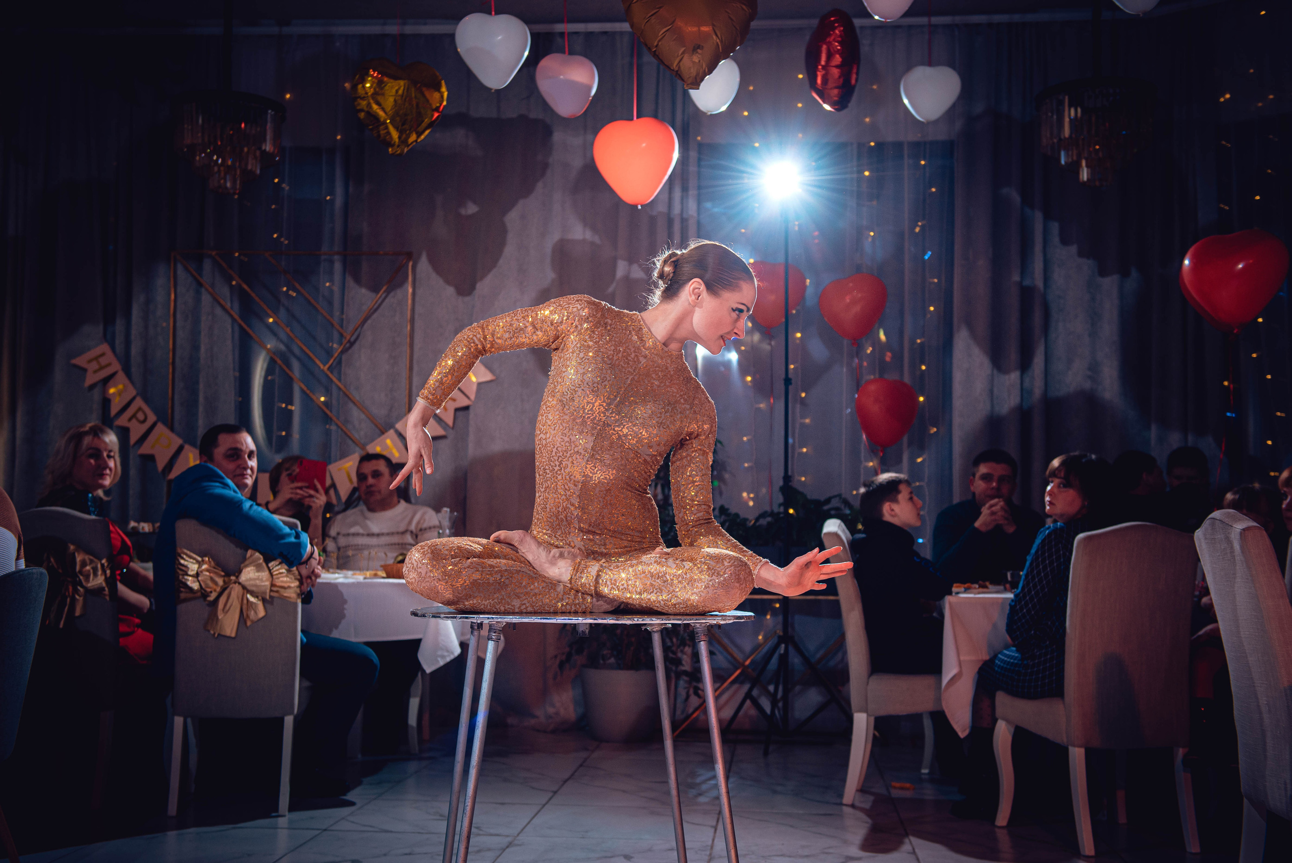 Garage Valentine's Day. Свадебный и семейный фотограф Сергей Паровик