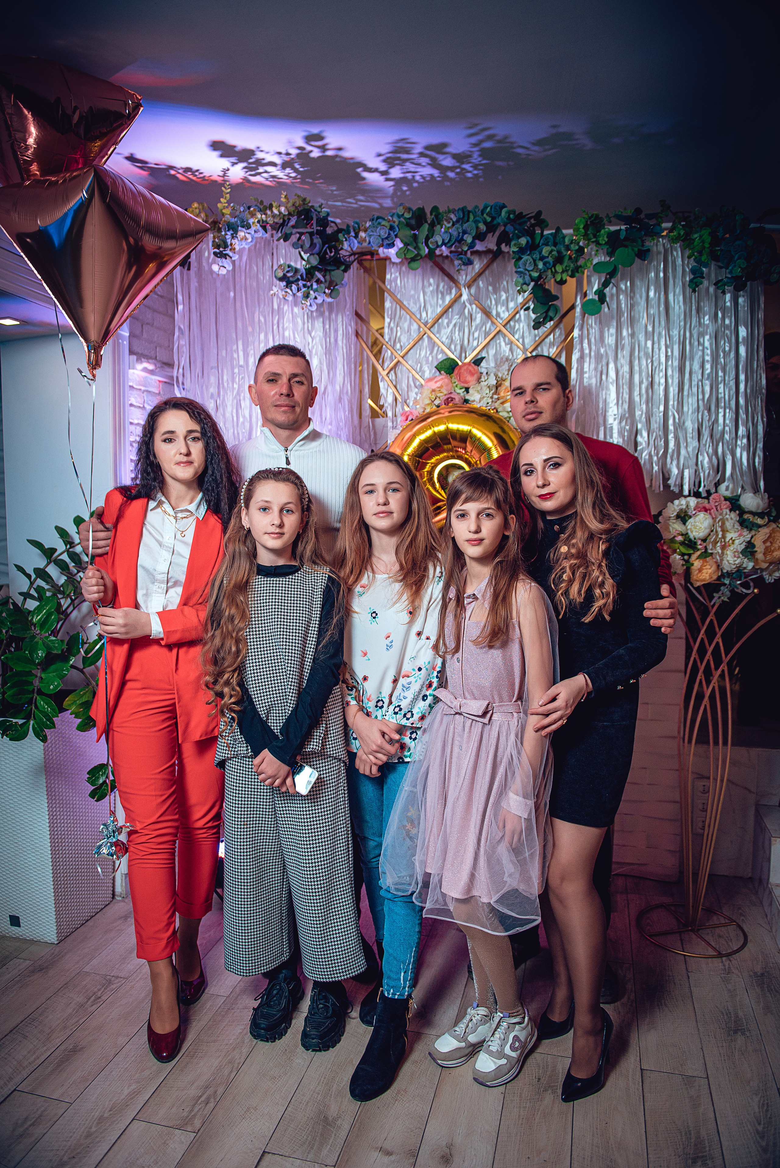 March 8. Women’s Day. Garage. (копия). Свадебный и семейный фотограф Сергей Паровик