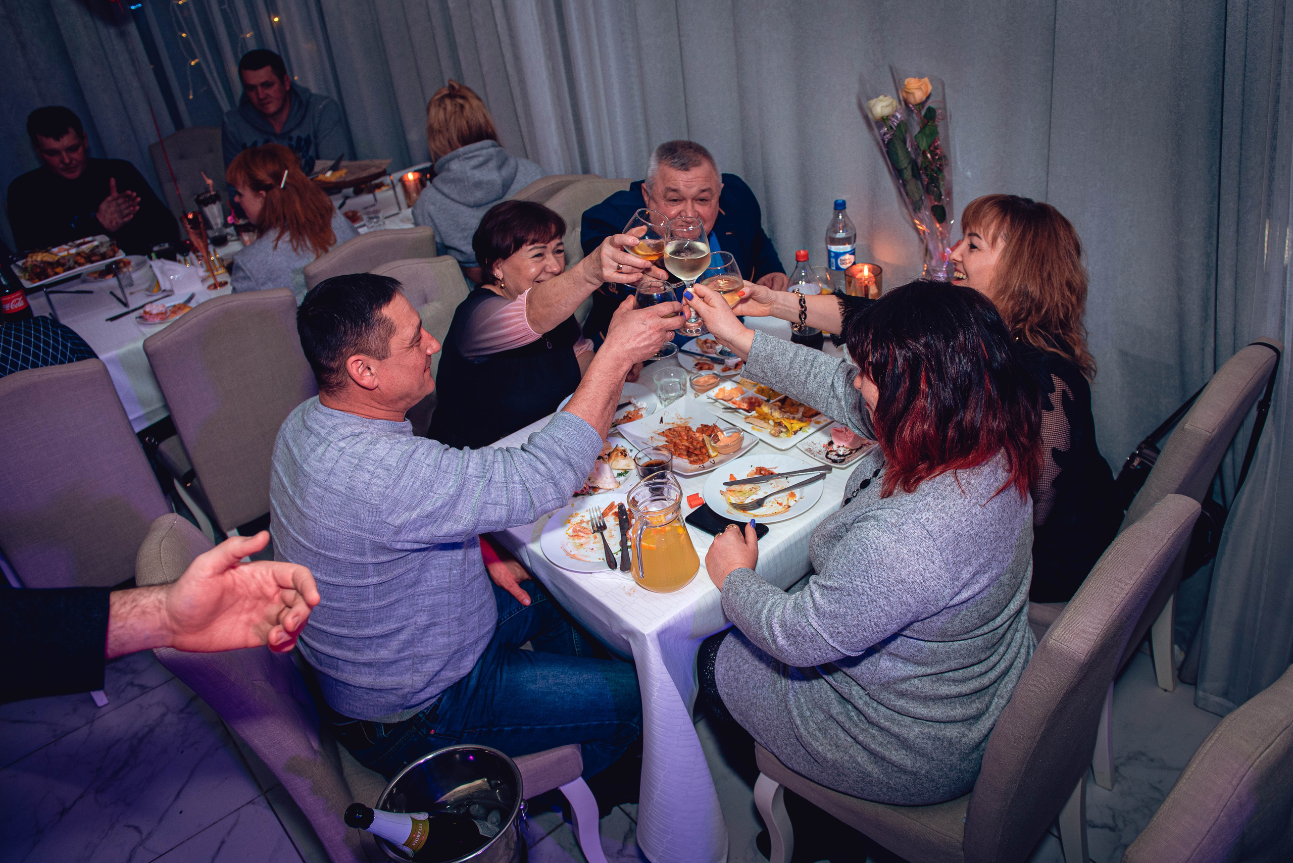 Garage Valentine's Day. Свадебный и семейный фотограф Сергей Паровик