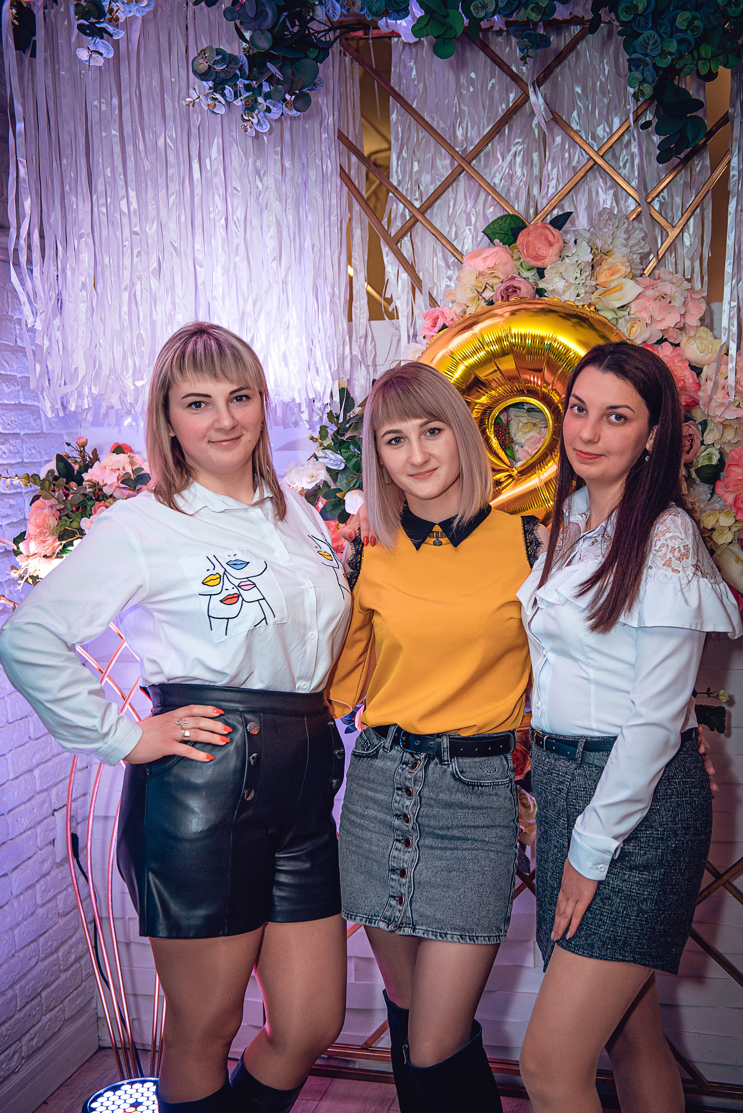 March 8. Women’s Day. Garage. (копия). Свадебный и семейный фотограф Сергей Паровик