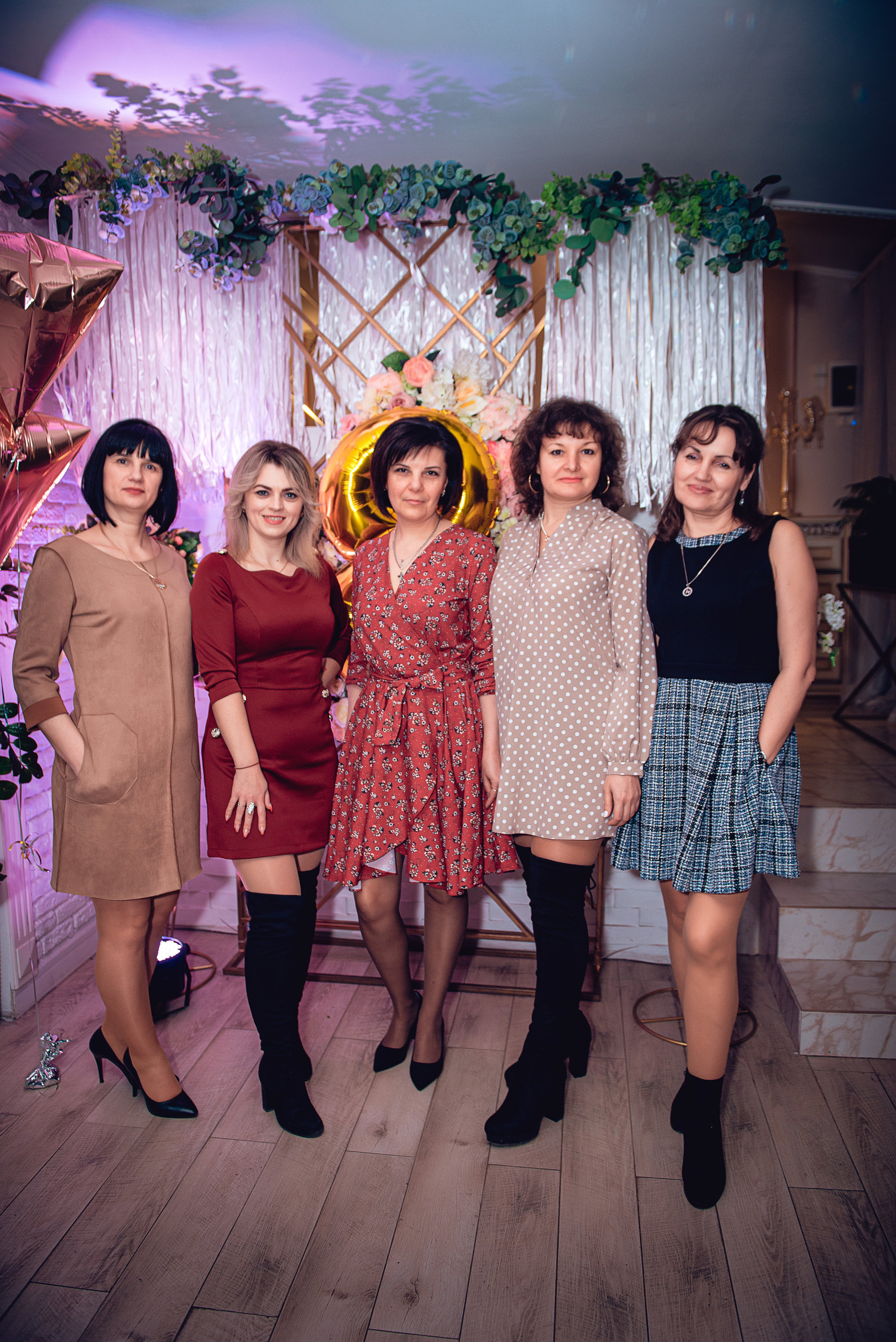 March 8. Women’s Day. Garage. (копия). Свадебный и семейный фотограф Сергей Паровик