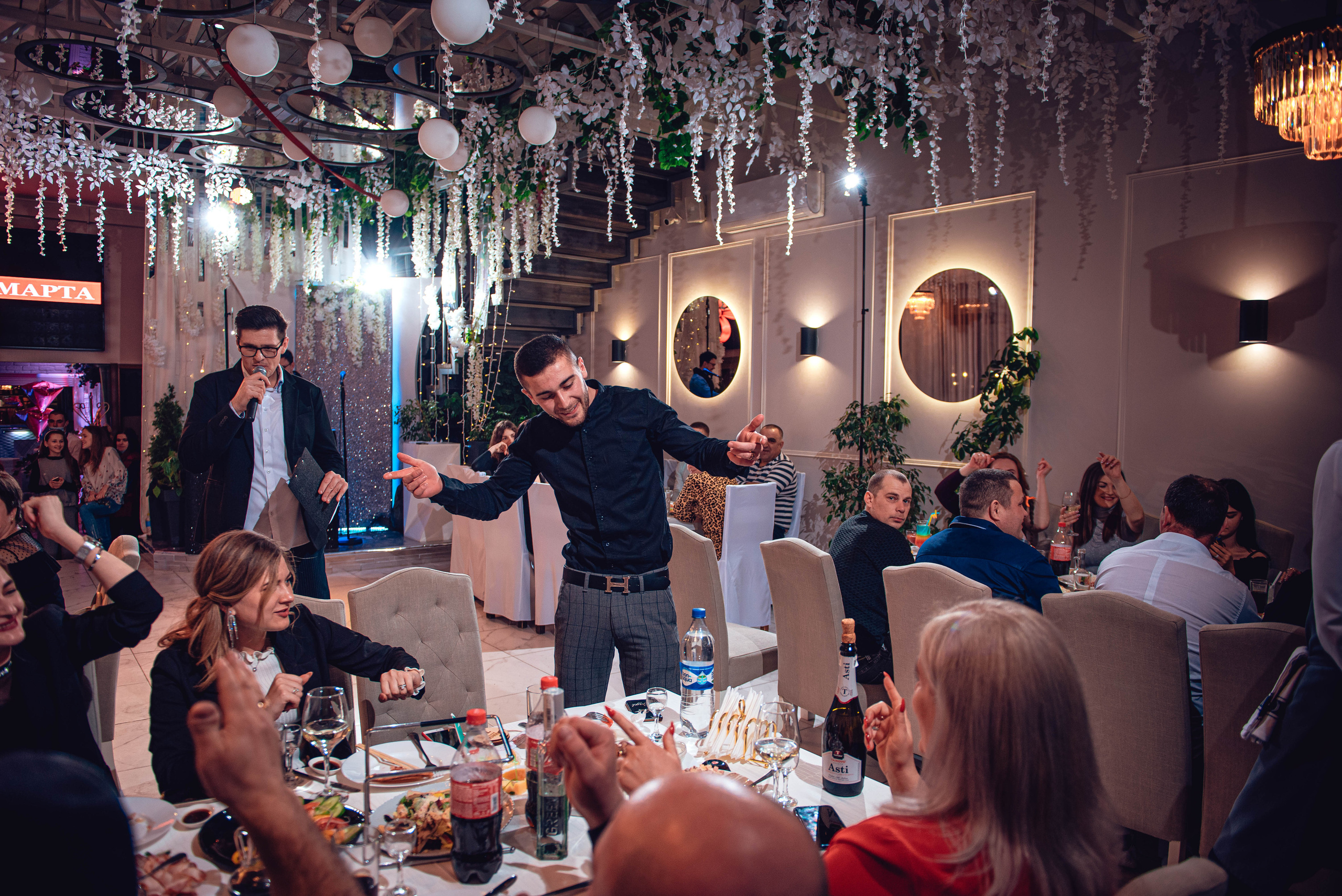 March 8. Women’s Day. Garage. (копия). Свадебный и семейный фотограф Сергей Паровик