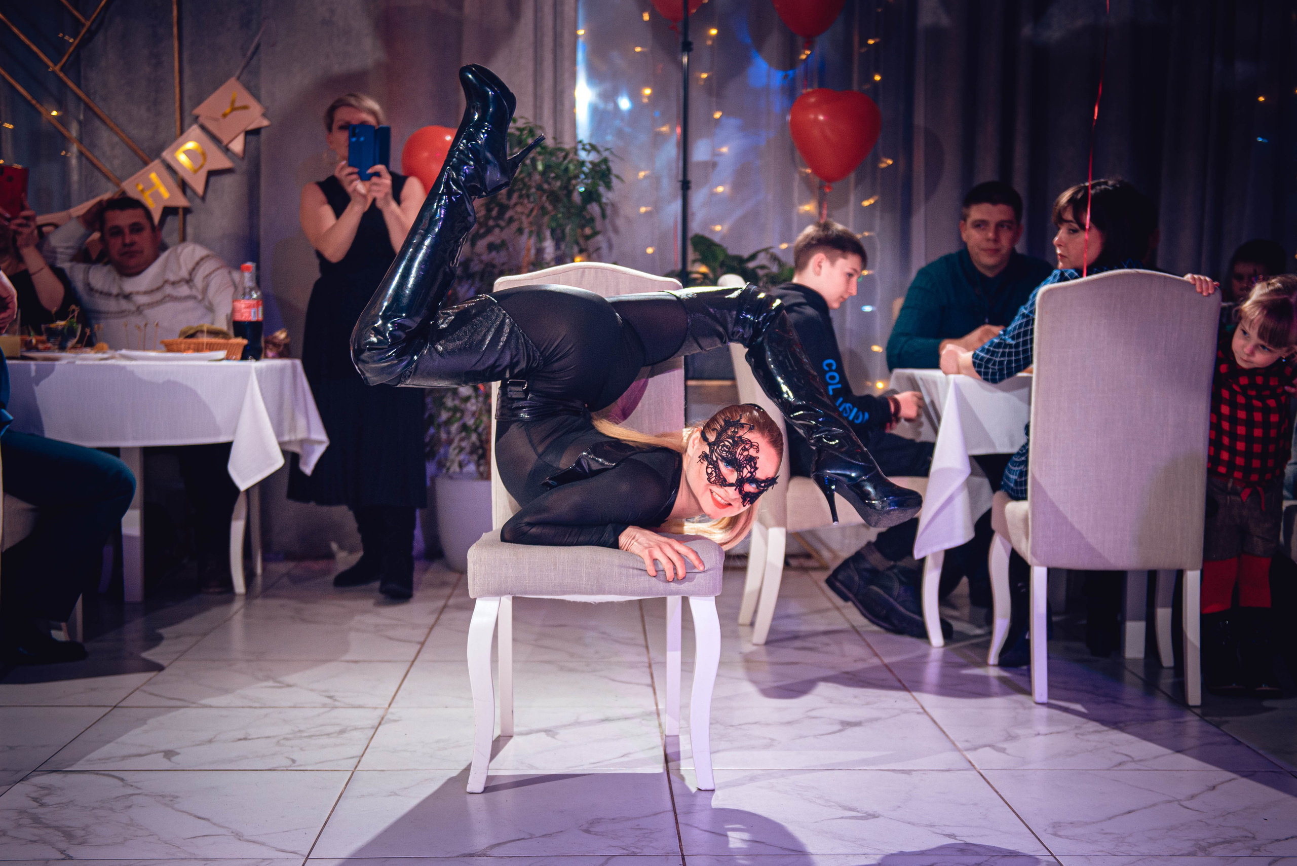 Garage Valentine's Day. Свадебный и семейный фотограф Сергей Паровик