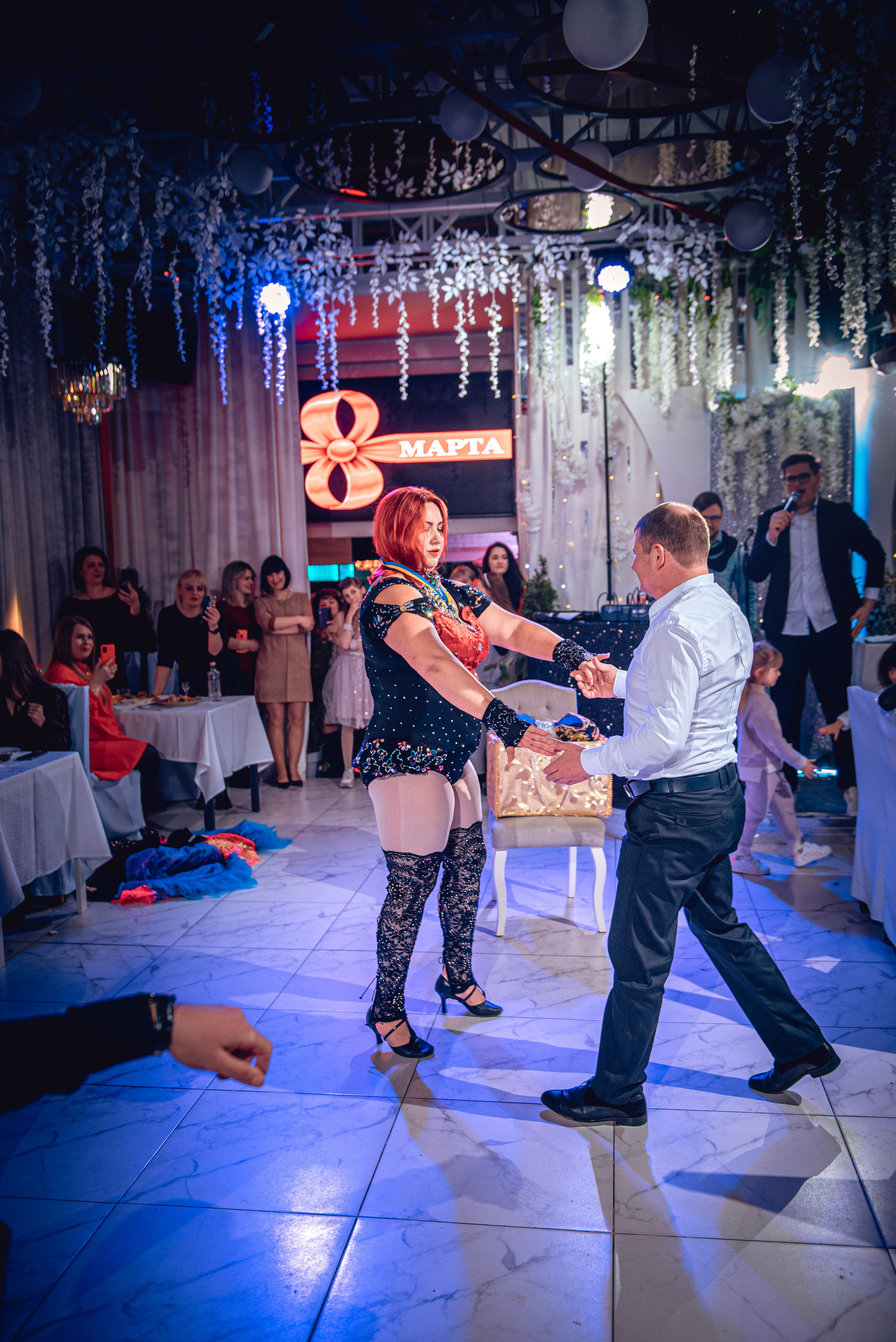 March 8. Women’s Day. Garage. (копия). Свадебный и семейный фотограф Сергей Паровик