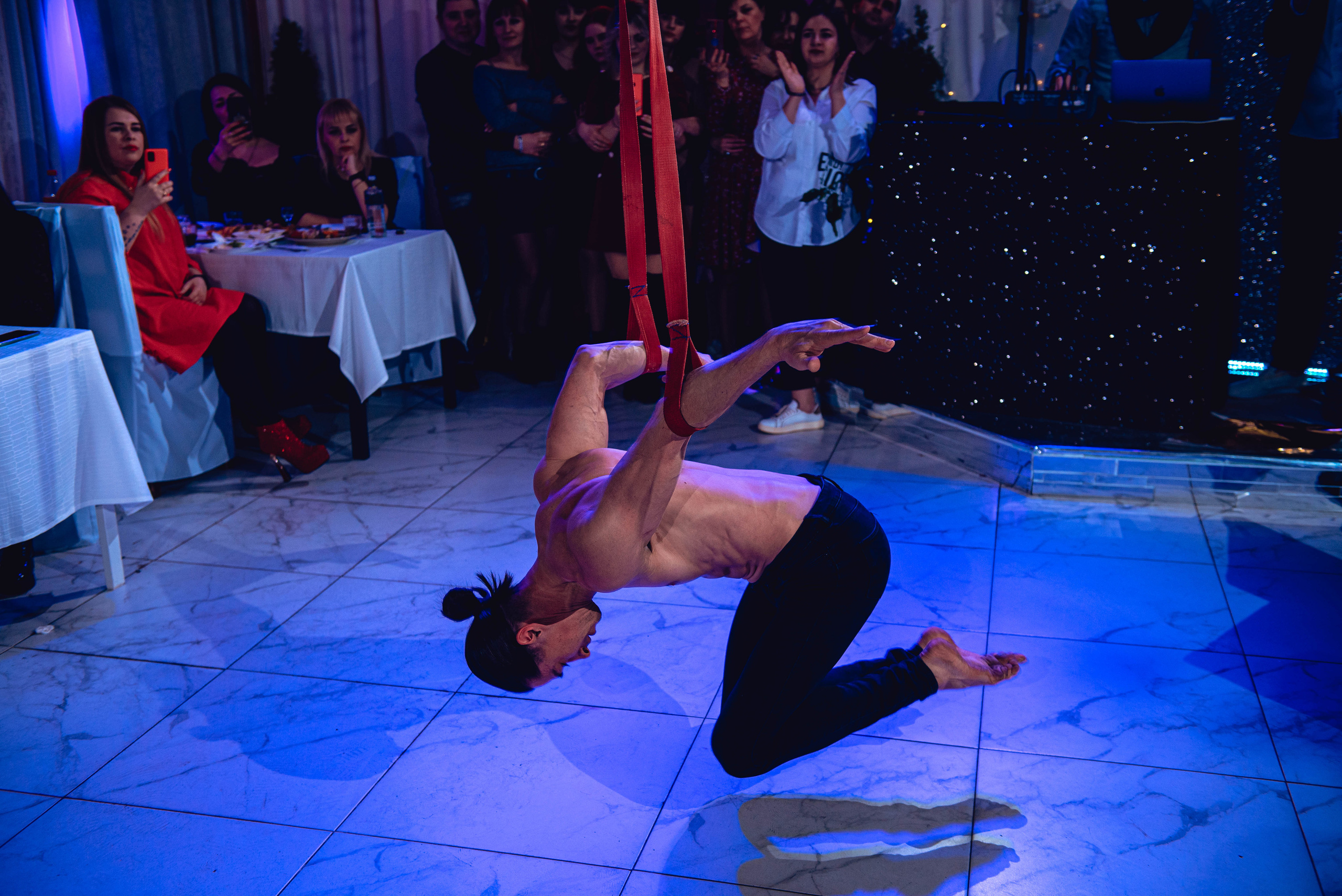 March 8. Women’s Day. Garage. (копия). Свадебный и семейный фотограф Сергей Паровик