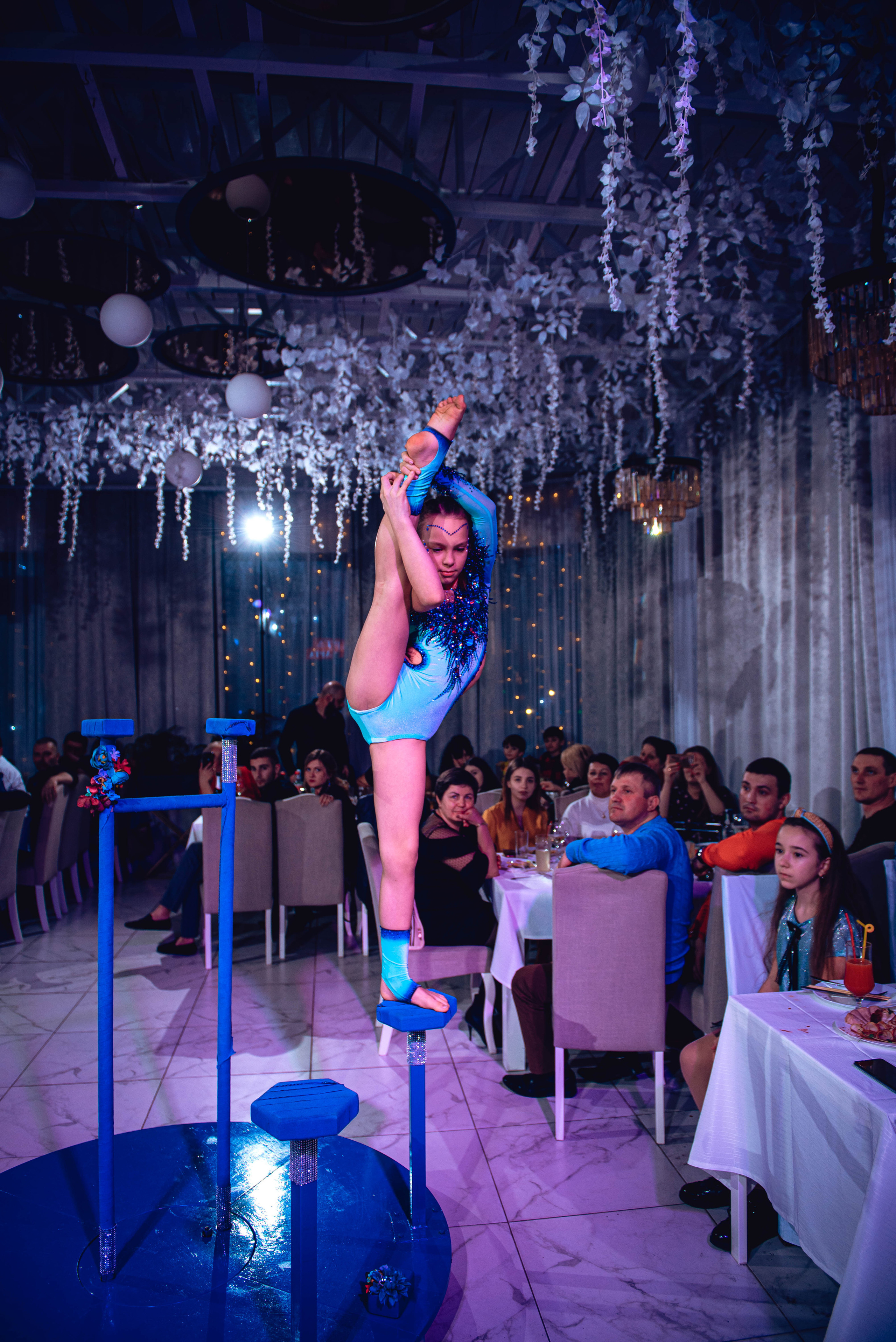 March 8. Women’s Day. Garage. (копия). Свадебный и семейный фотограф Сергей Паровик