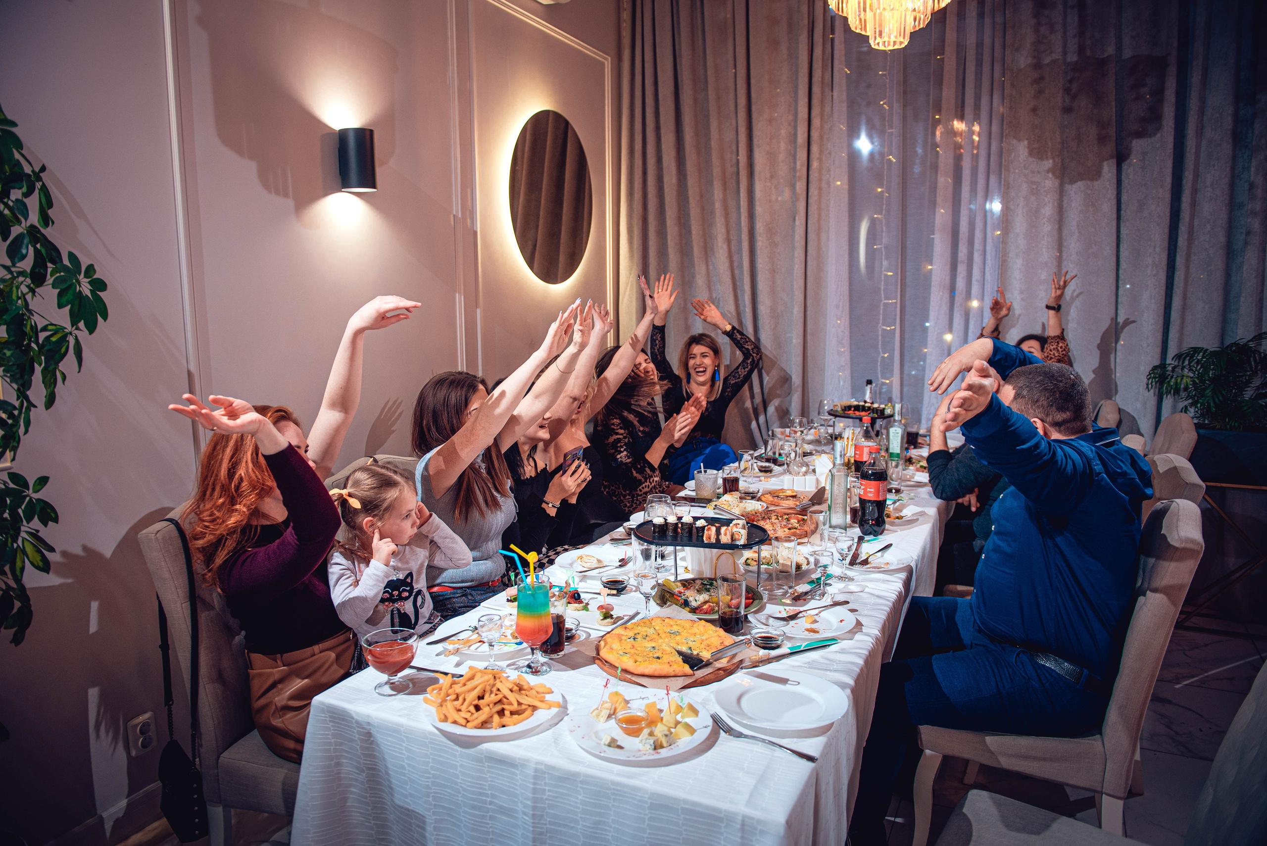March 8. Women’s Day. Garage. (копия). Свадебный и семейный фотограф Сергей Паровик