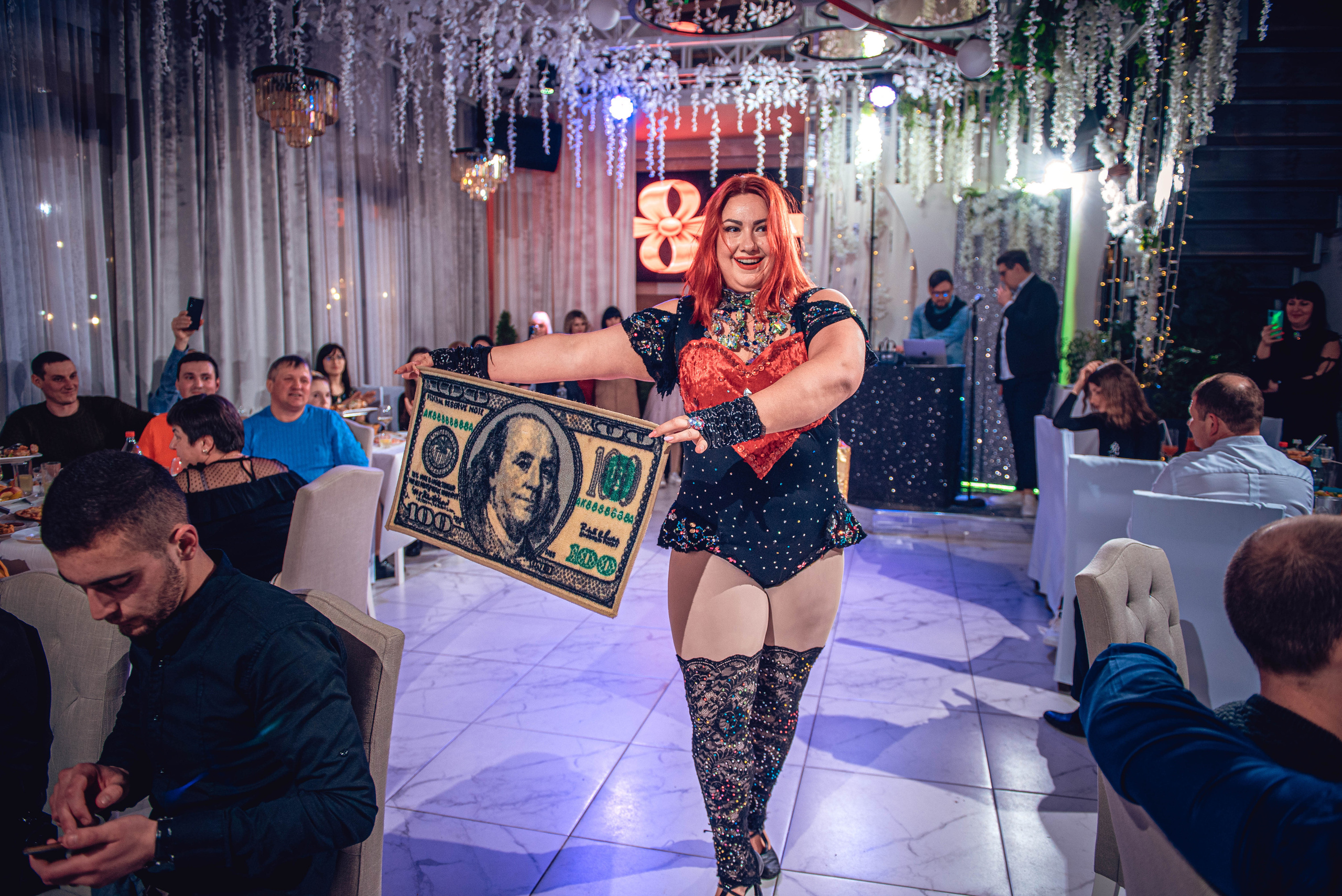 March 8. Women’s Day. Garage. (копия). Свадебный и семейный фотограф Сергей Паровик