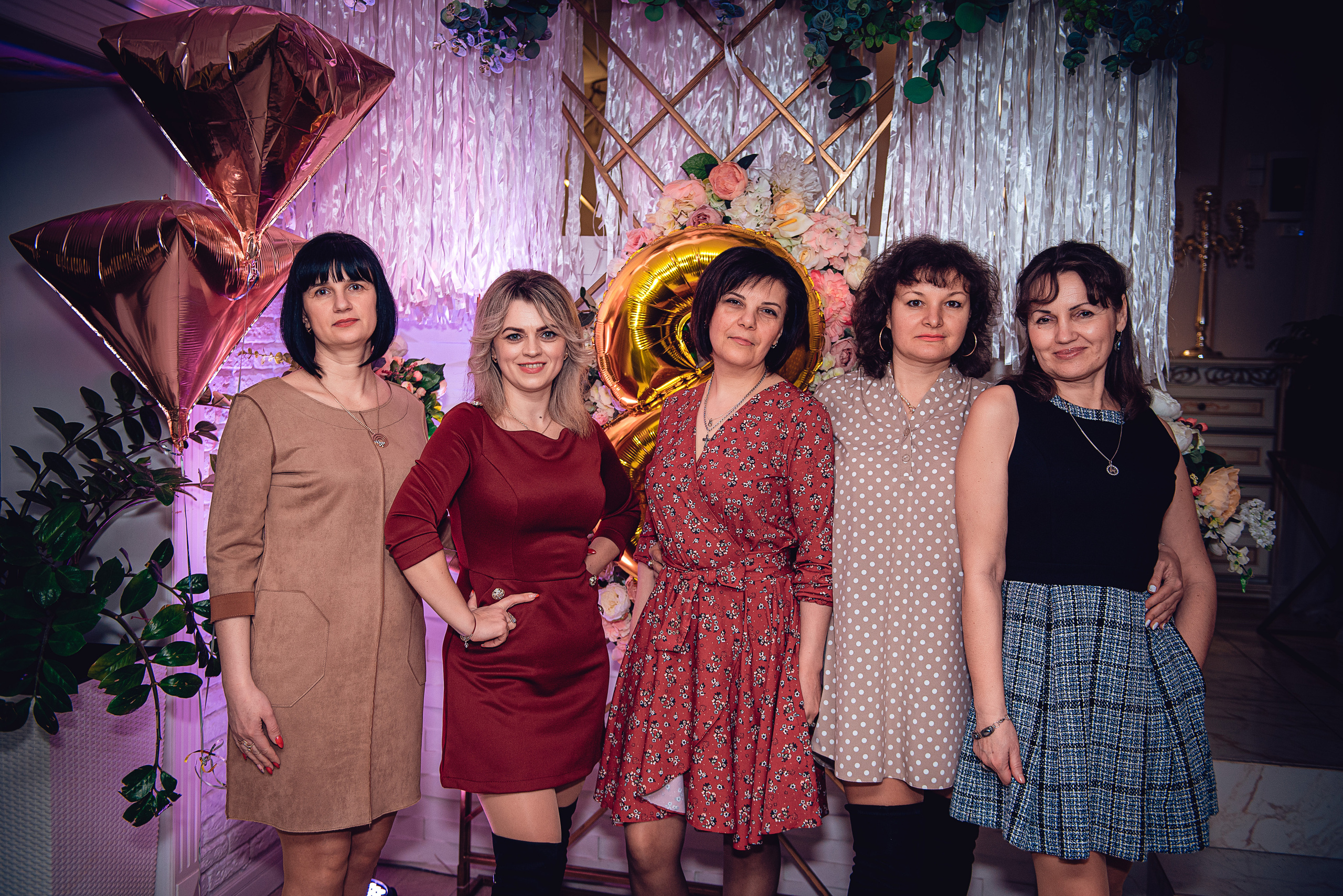 March 8. Women’s Day. Garage. (копия). Свадебный и семейный фотограф Сергей Паровик