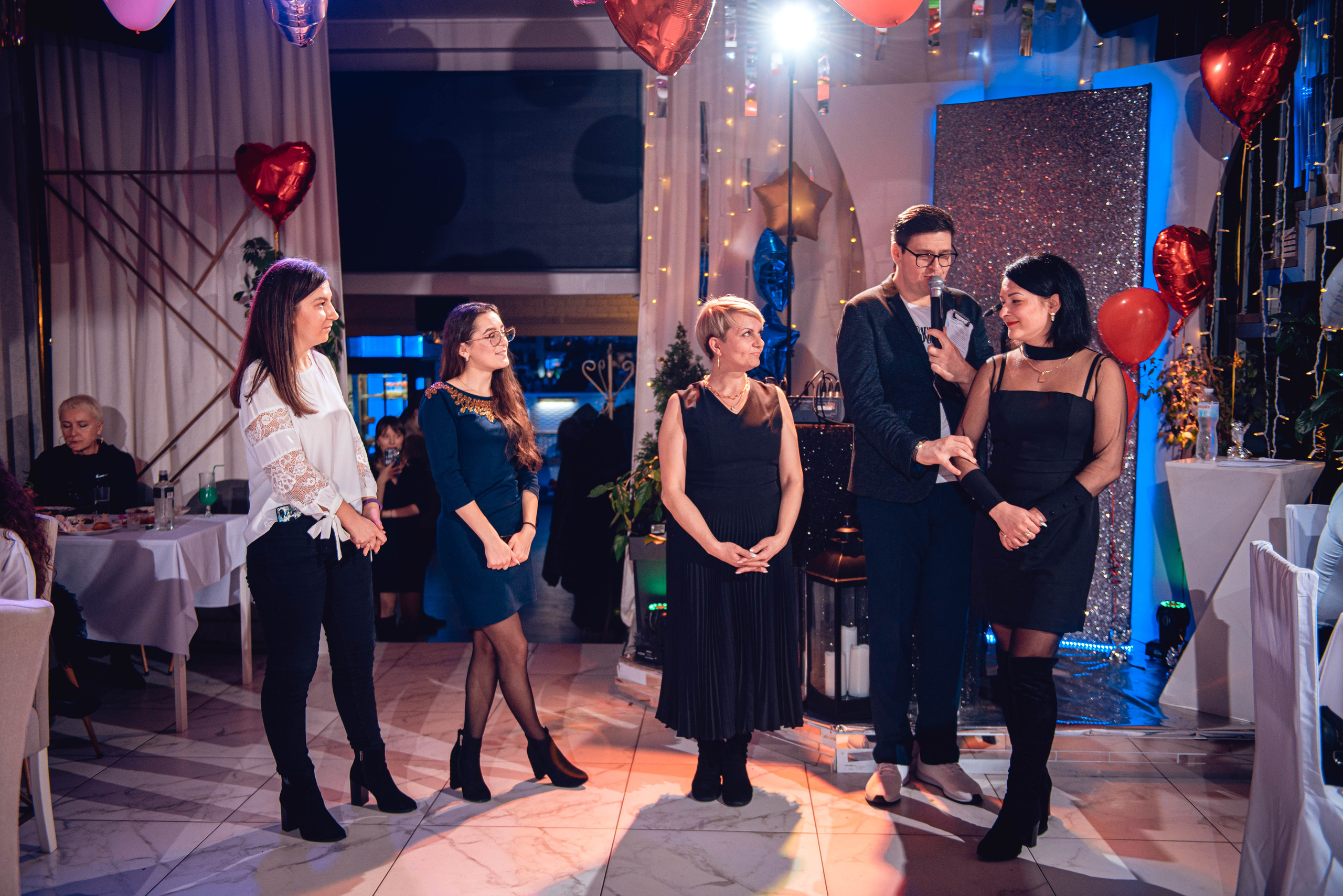 Garage Valentine's Day. Свадебный и семейный фотограф Сергей Паровик