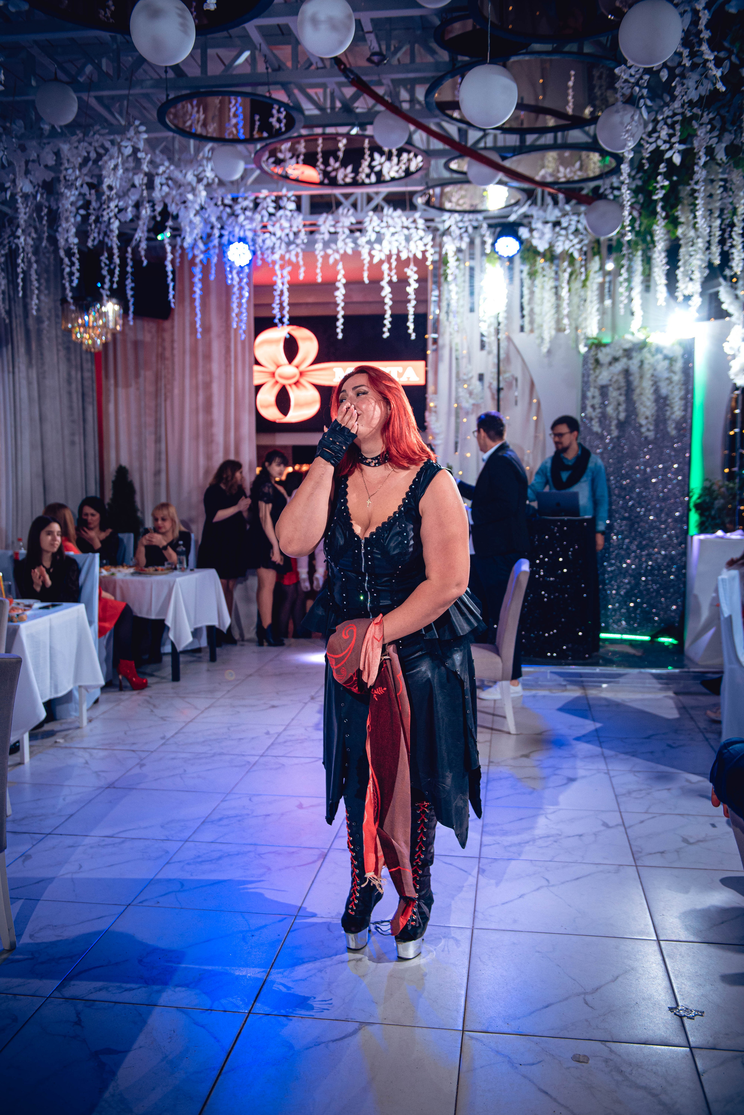 March 8. Women’s Day. Garage. (копия). Свадебный и семейный фотограф Сергей Паровик