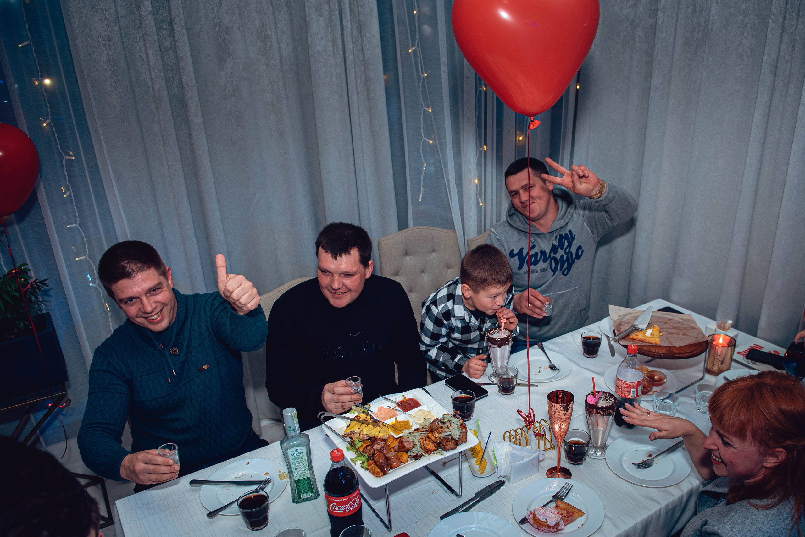 Garage Valentine's Day. Свадебный и семейный фотограф Сергей Паровик
