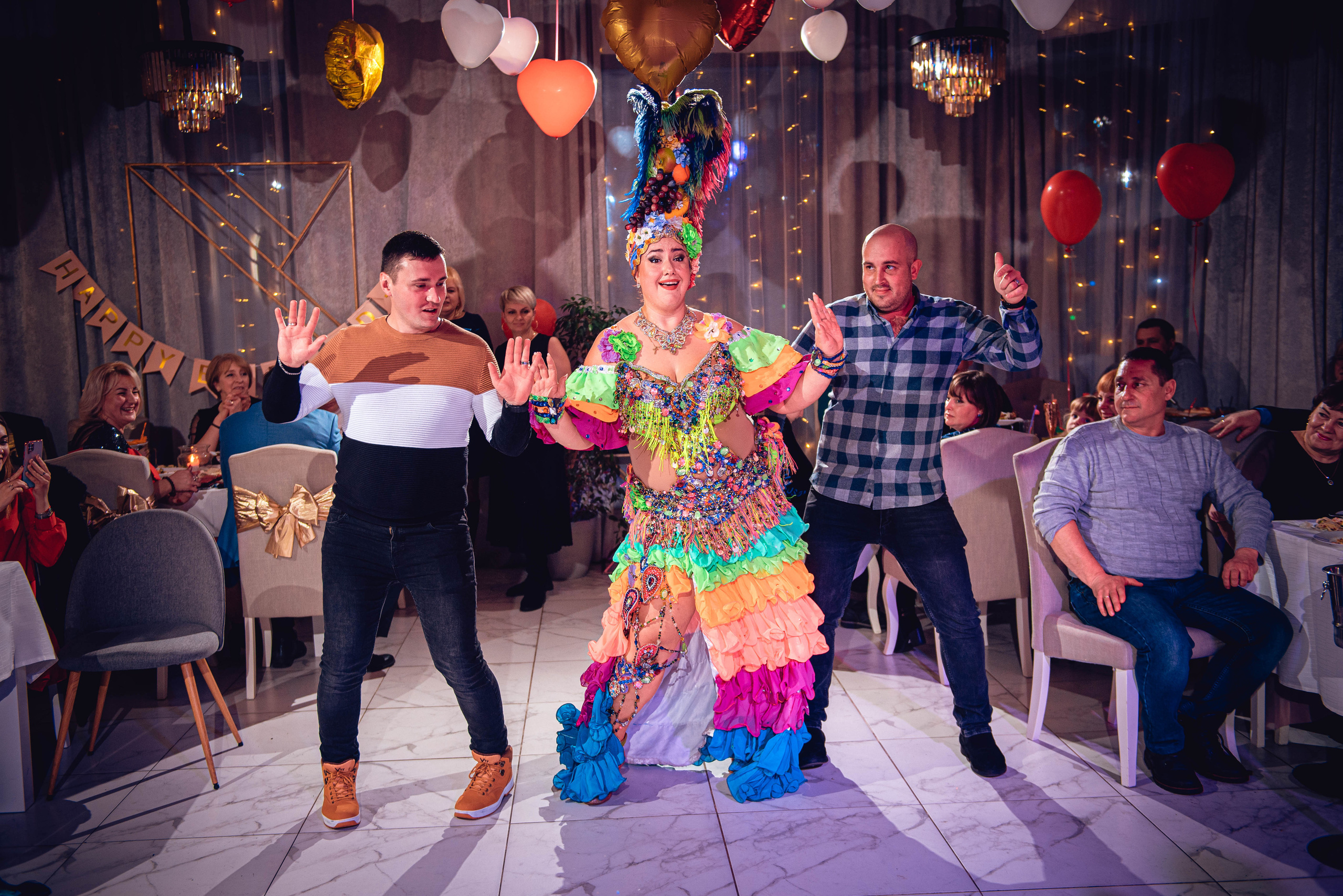 Garage Valentine's Day. Свадебный и семейный фотограф Сергей Паровик