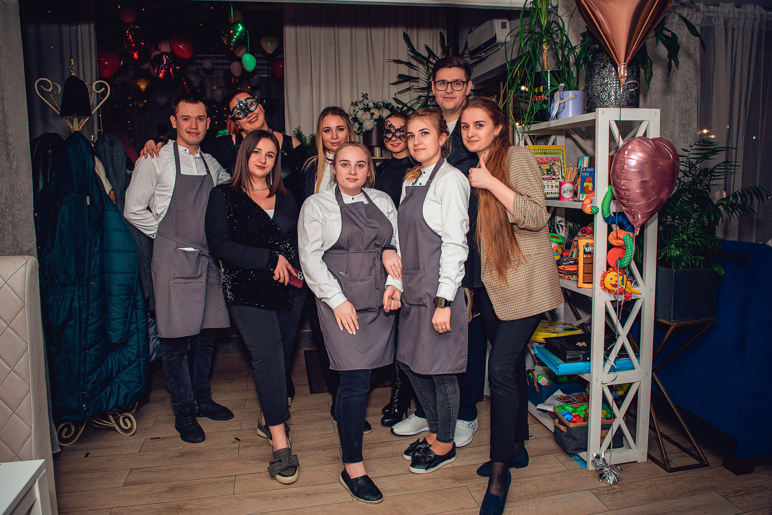 Garage Valentine's Day. Свадебный и семейный фотограф Сергей Паровик