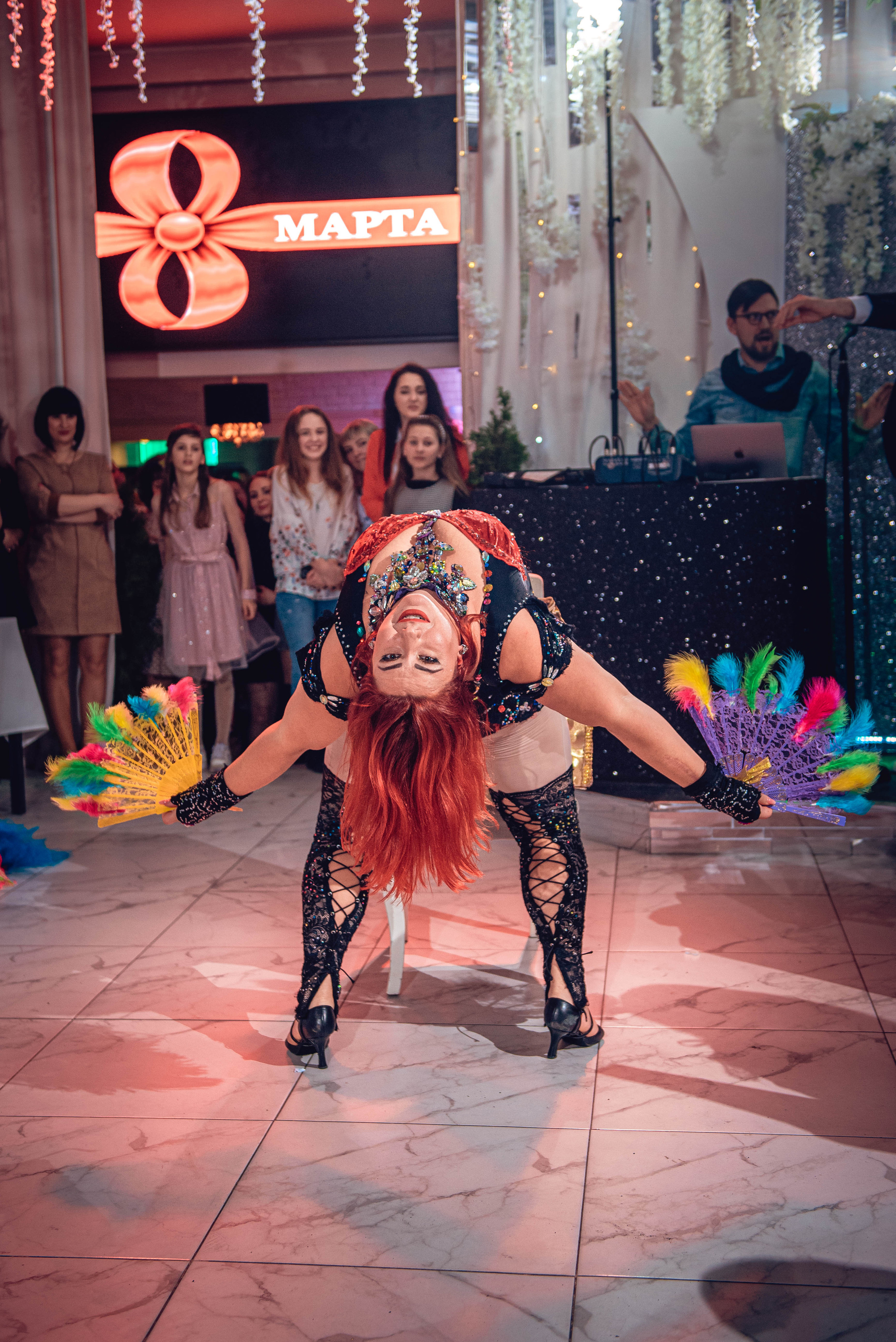 March 8. Women’s Day. Garage. (копия). Свадебный и семейный фотограф Сергей Паровик