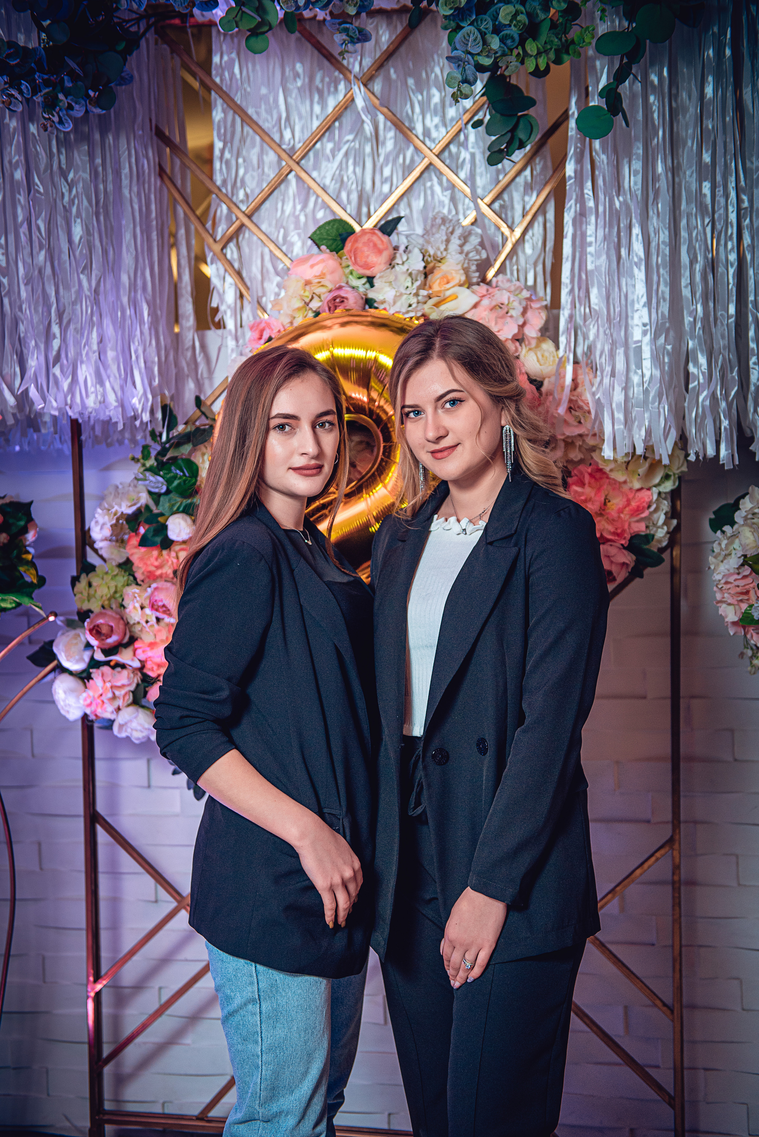 March 8. Women’s Day. Garage. (копия). Свадебный и семейный фотограф Сергей Паровик