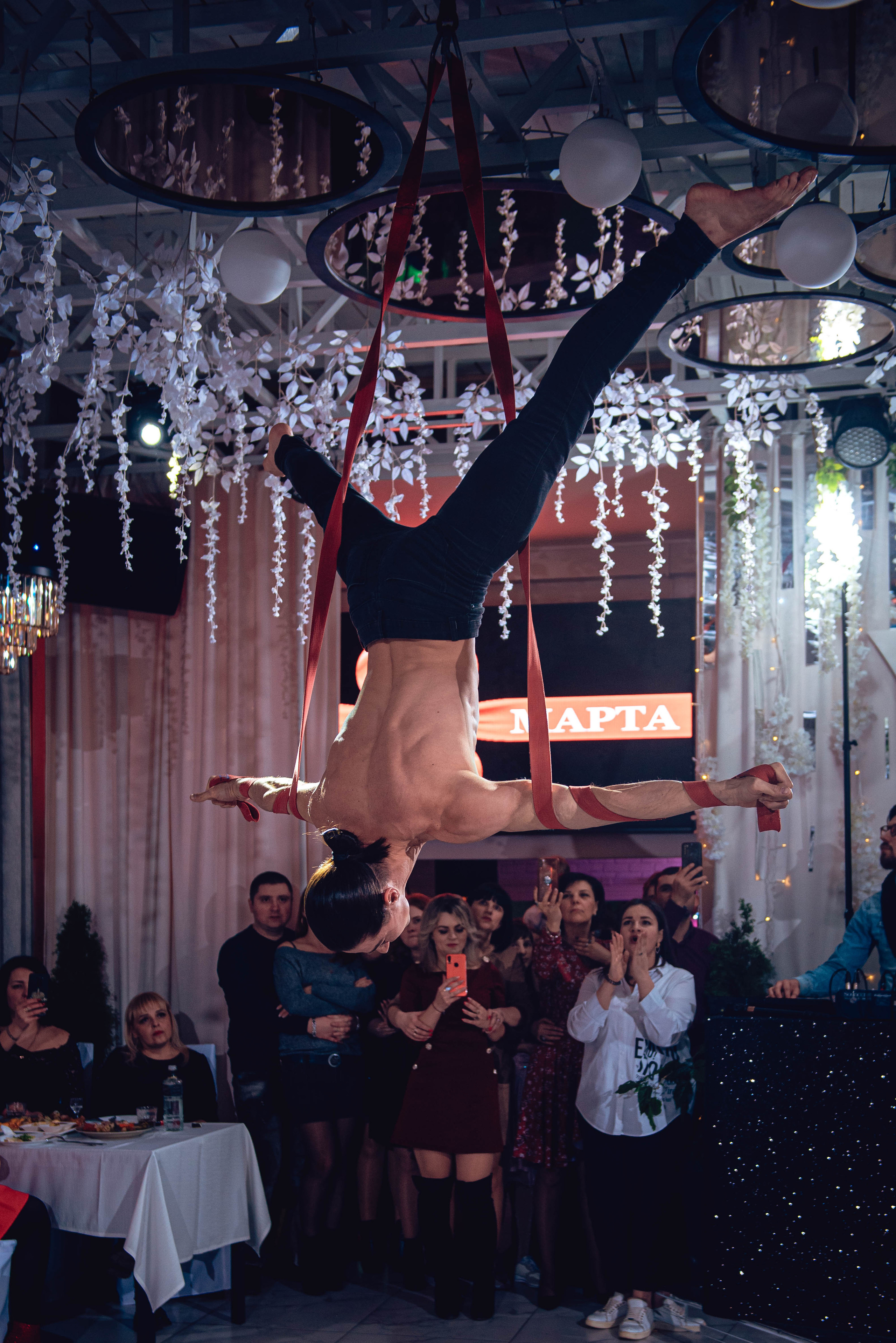 March 8. Women’s Day. Garage. (копия). Свадебный и семейный фотограф Сергей Паровик