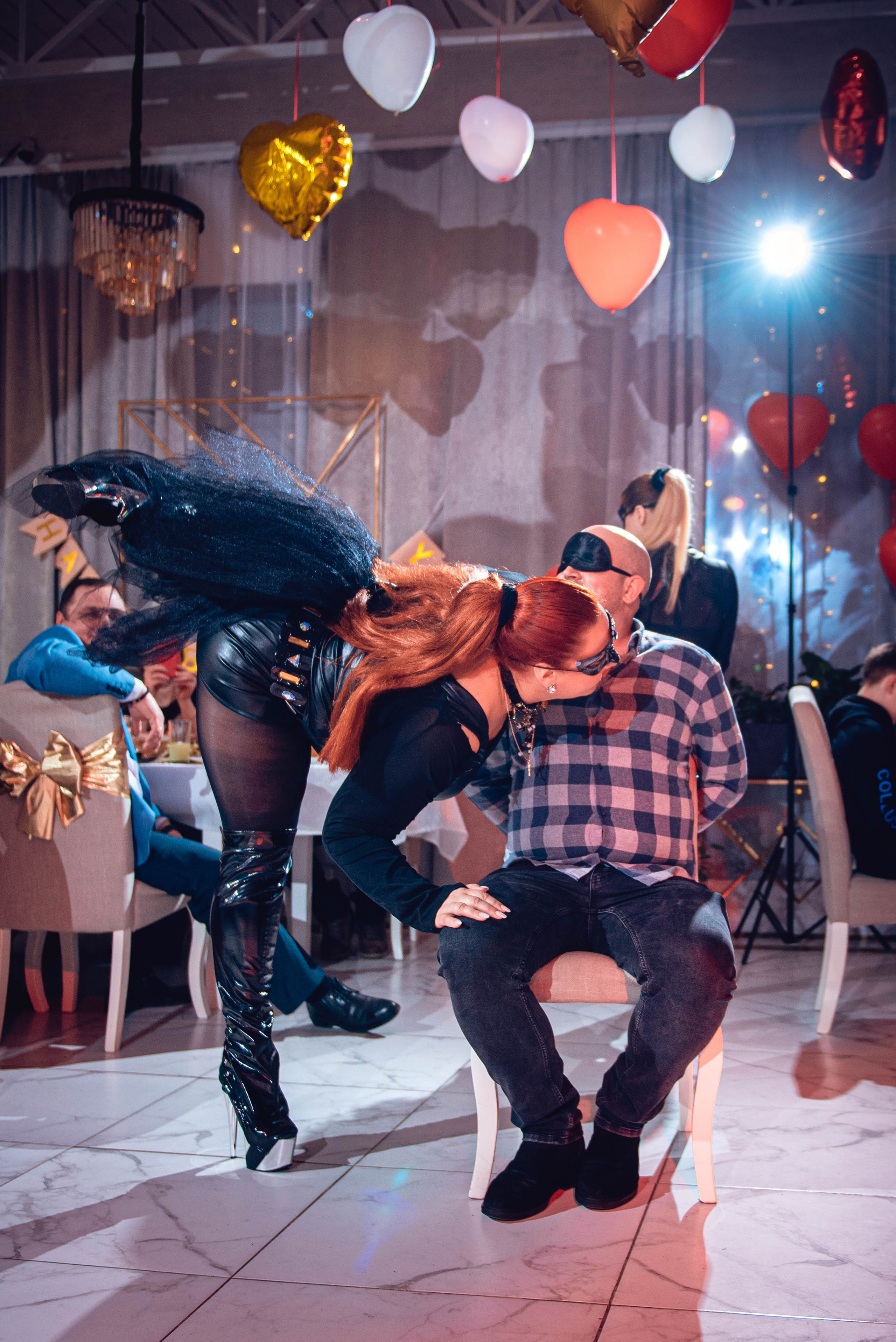 Garage Valentine's Day. Свадебный и семейный фотограф Сергей Паровик