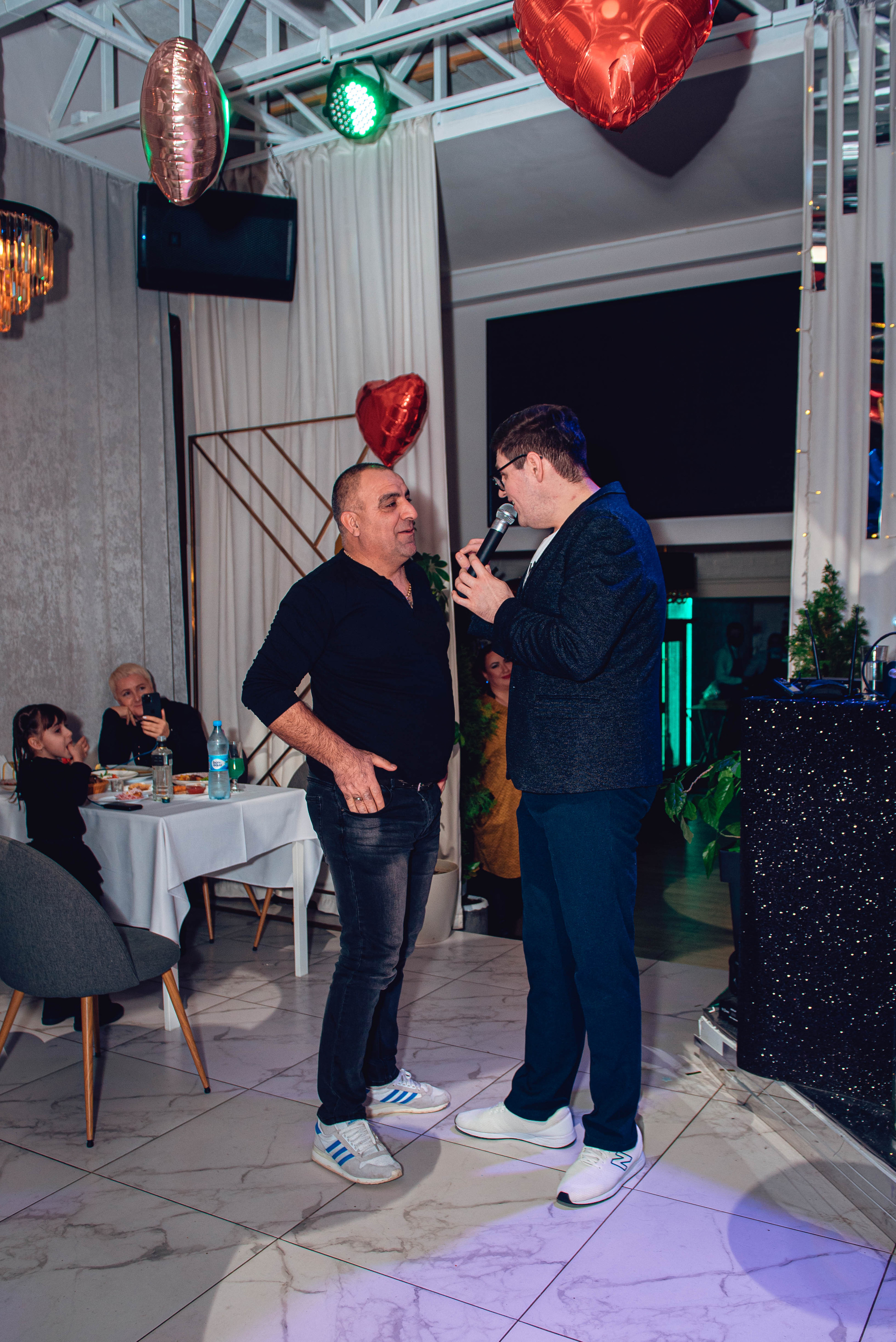 Garage Valentine's Day. Свадебный и семейный фотограф Сергей Паровик