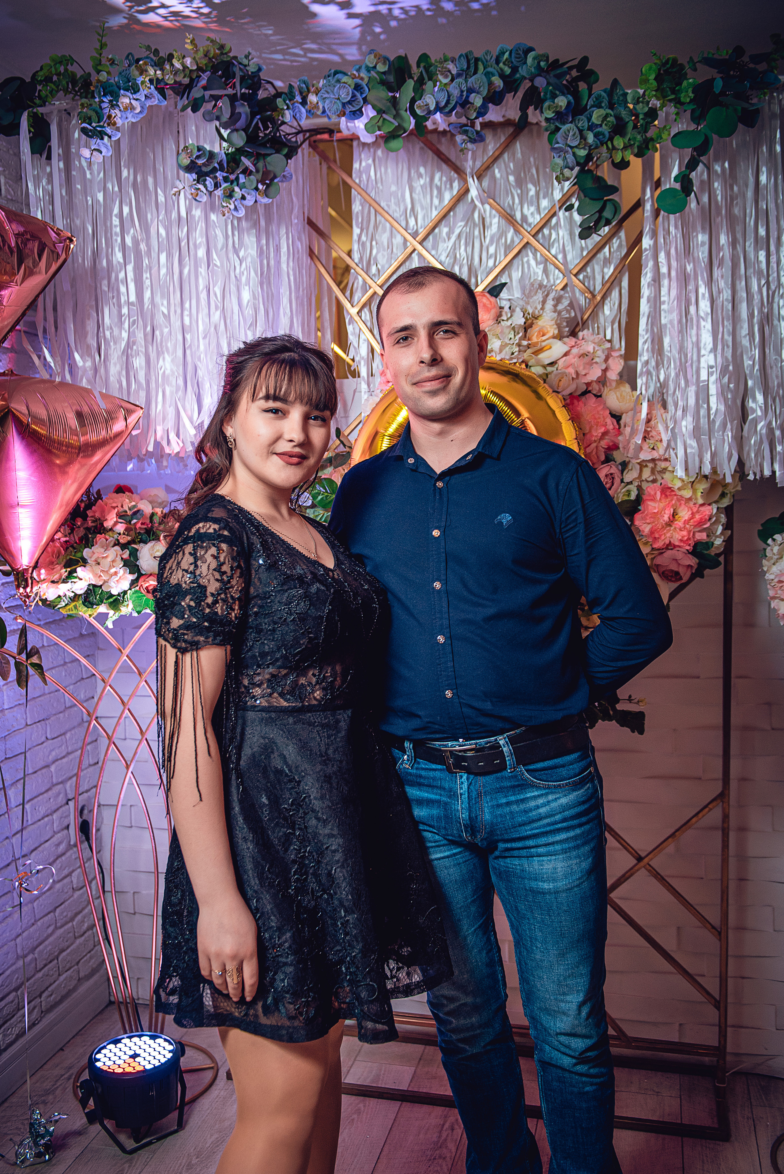 March 8. Women’s Day. Garage. (копия). Свадебный и семейный фотограф Сергей Паровик