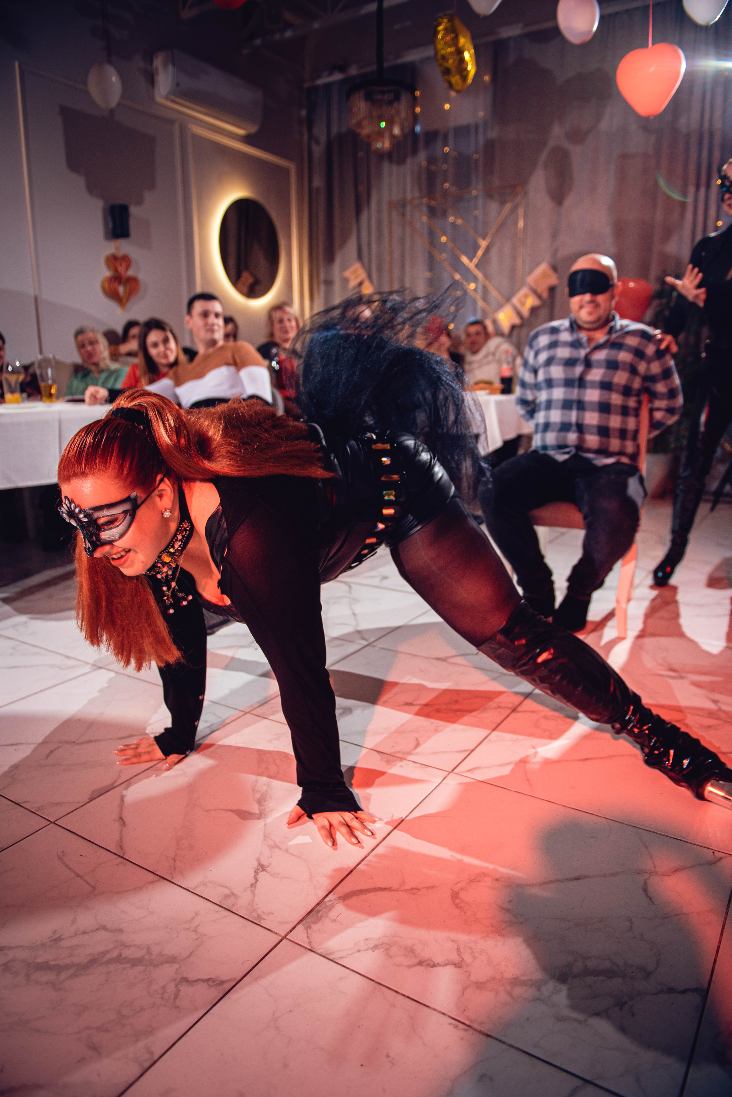 Garage Valentine's Day. Свадебный и семейный фотограф Сергей Паровик