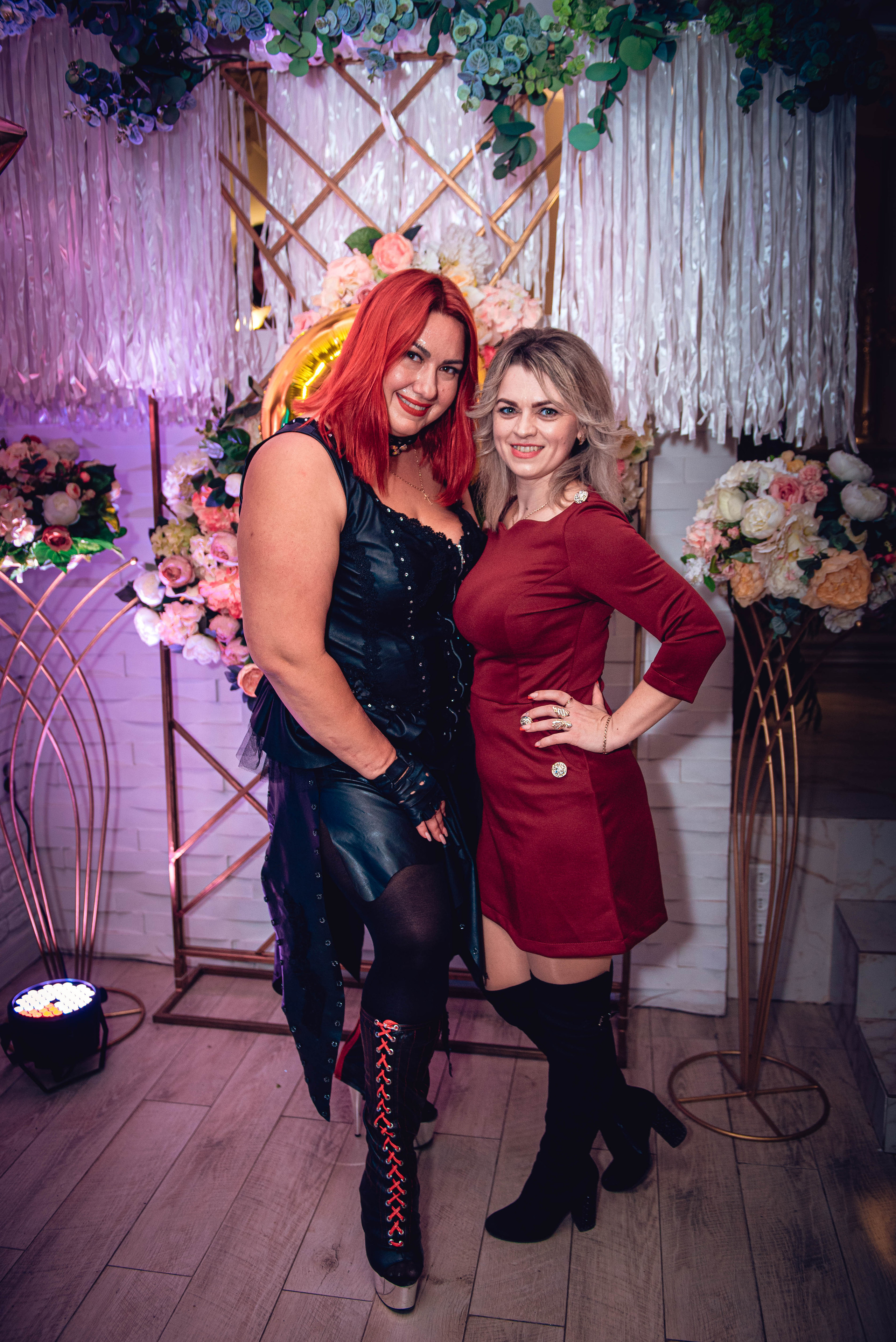 March 8. Women’s Day. Garage. (копия). Свадебный и семейный фотограф Сергей Паровик