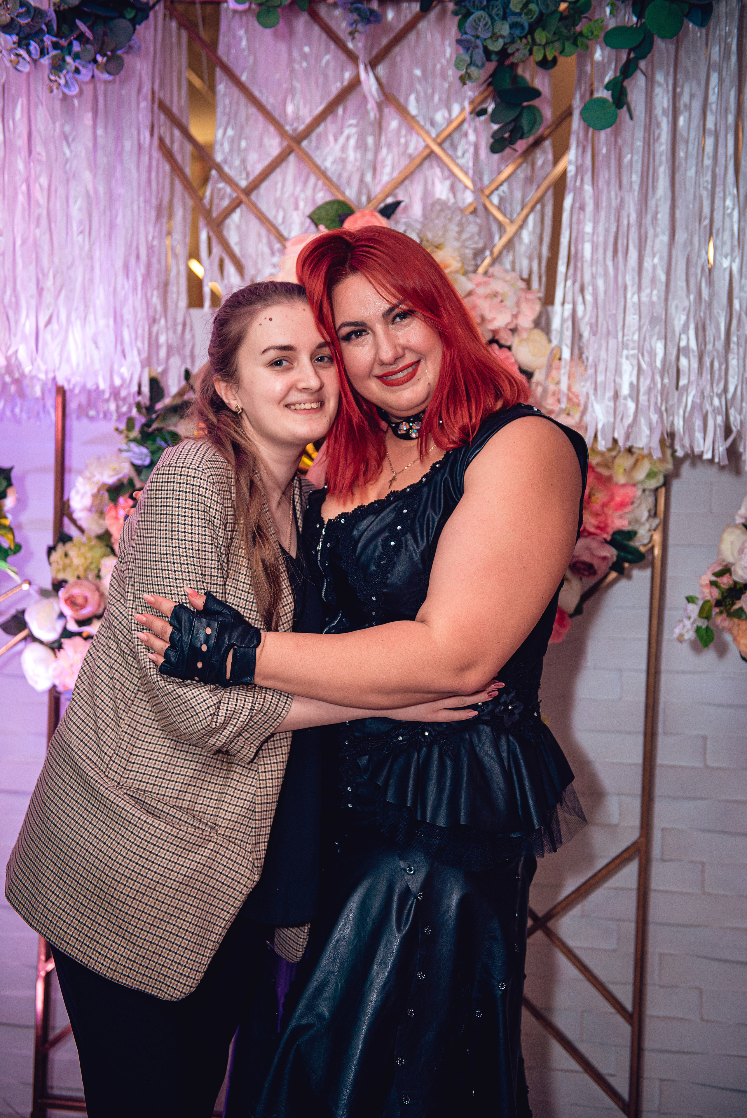 March 8. Women’s Day. Garage. (копия). Свадебный и семейный фотограф Сергей Паровик