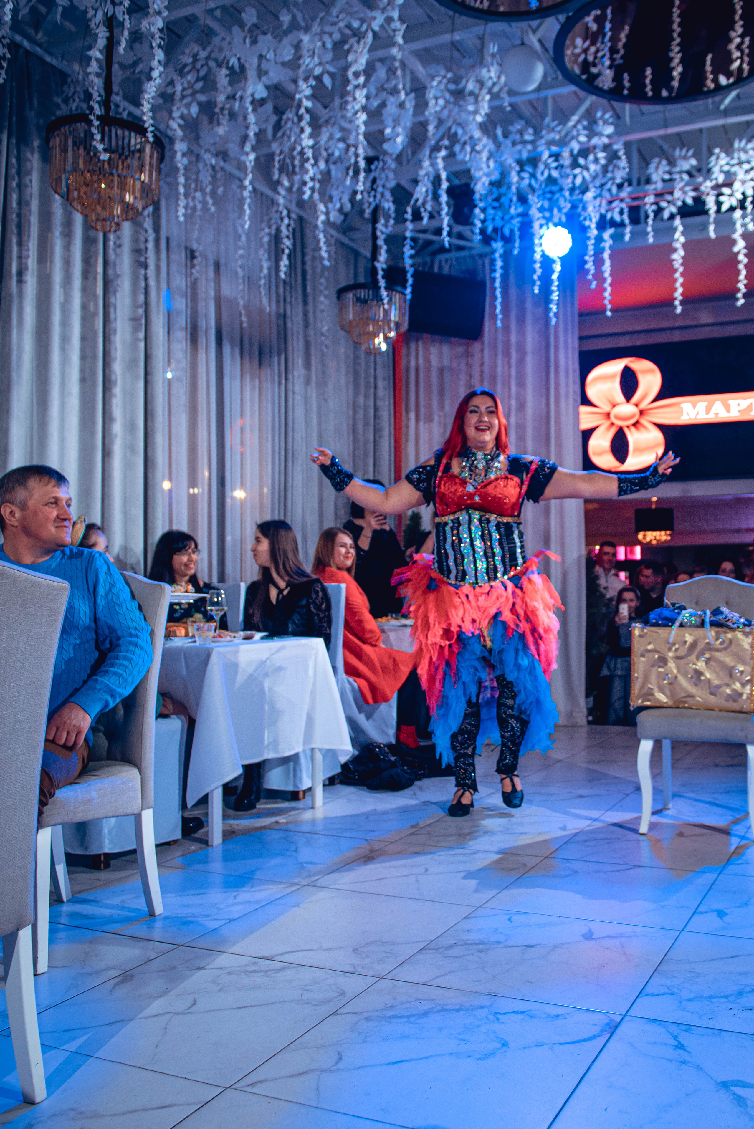 March 8. Women’s Day. Garage. (копия). Свадебный и семейный фотограф Сергей Паровик